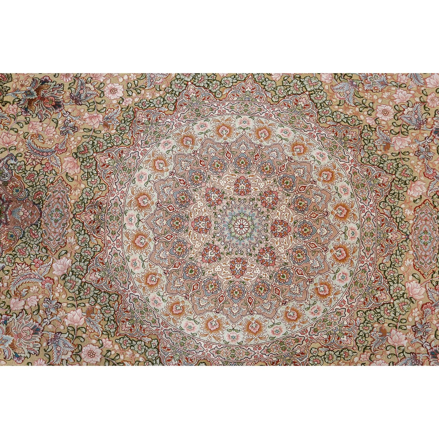 Annodato a mano Tappeto Tabriz persiano in seta e fili dorati - Dimensioni: 13'5 X 9'11 in vendita