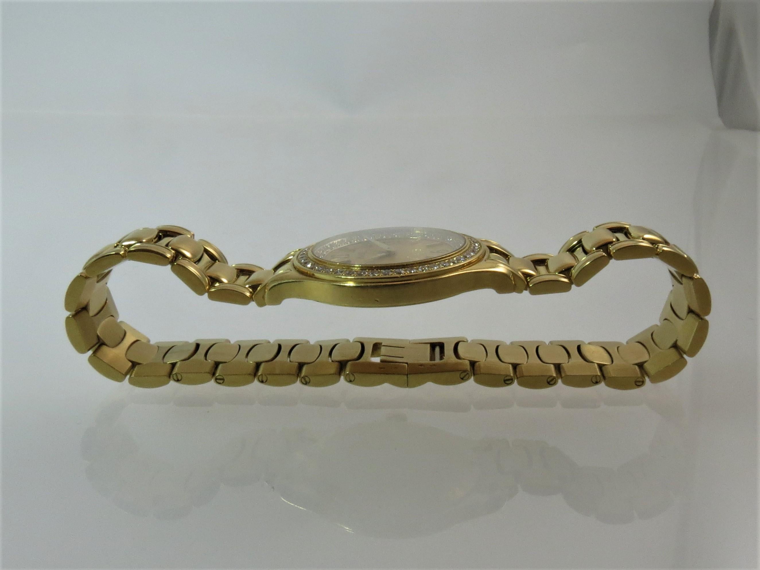 Neu Piaget 18 Karat Gelbgold Armbanduhr mit Doppelreiher-Diamant-Lünette im Zustand „Neu“ im Angebot in Chicago, IL