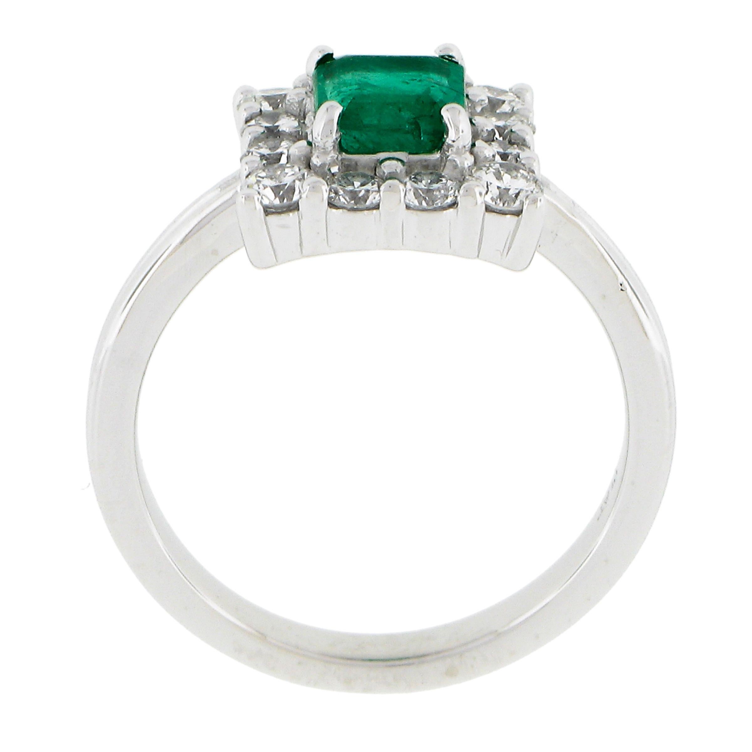 NEW Platinum 1.51ctw GIA Colombian Green Emerald w/ Diamond Halo Cocktail Ring For Sale 3