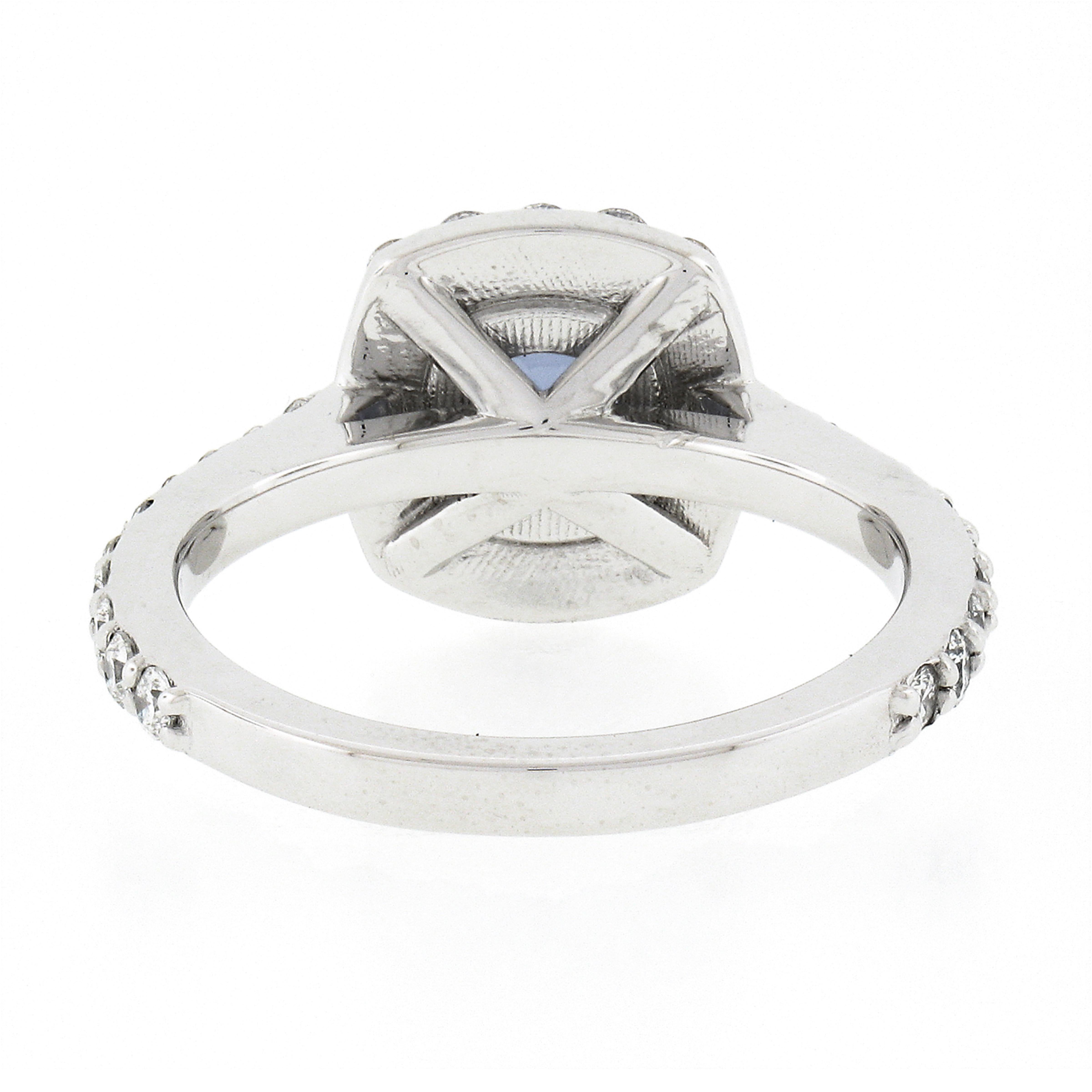 NEW Platinum 1.89ctw GIA NO HEAT Cushion Blue Spinel Brilliant Diamond Halo Ring (Bague de halo en platine 1.89ctw GIA NO HEAT) en vente 3