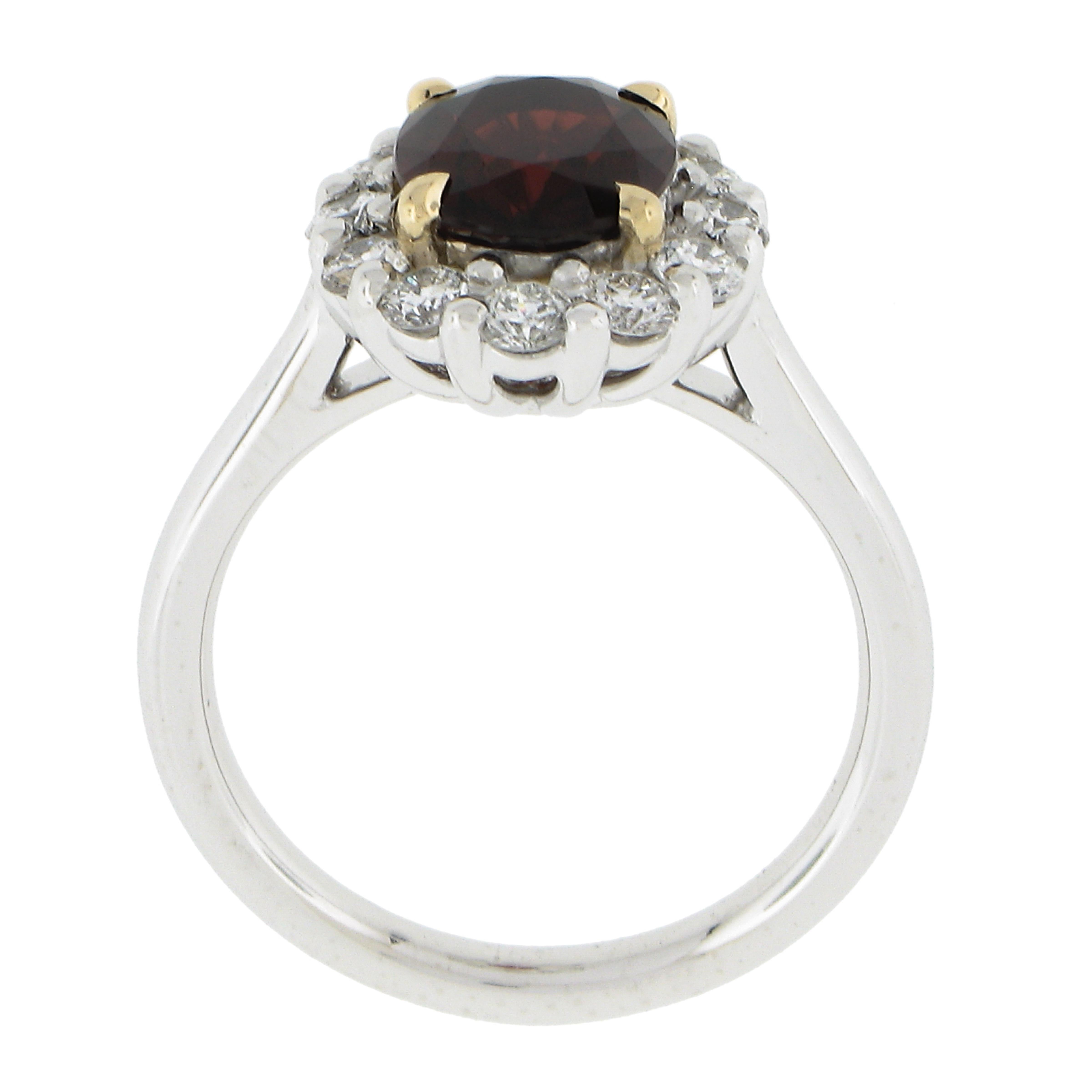 New Platinum & 18k Gold 2.77ctw GIA NO HEAT Red Spinel w/ Diamond Halo Ring en vente 3