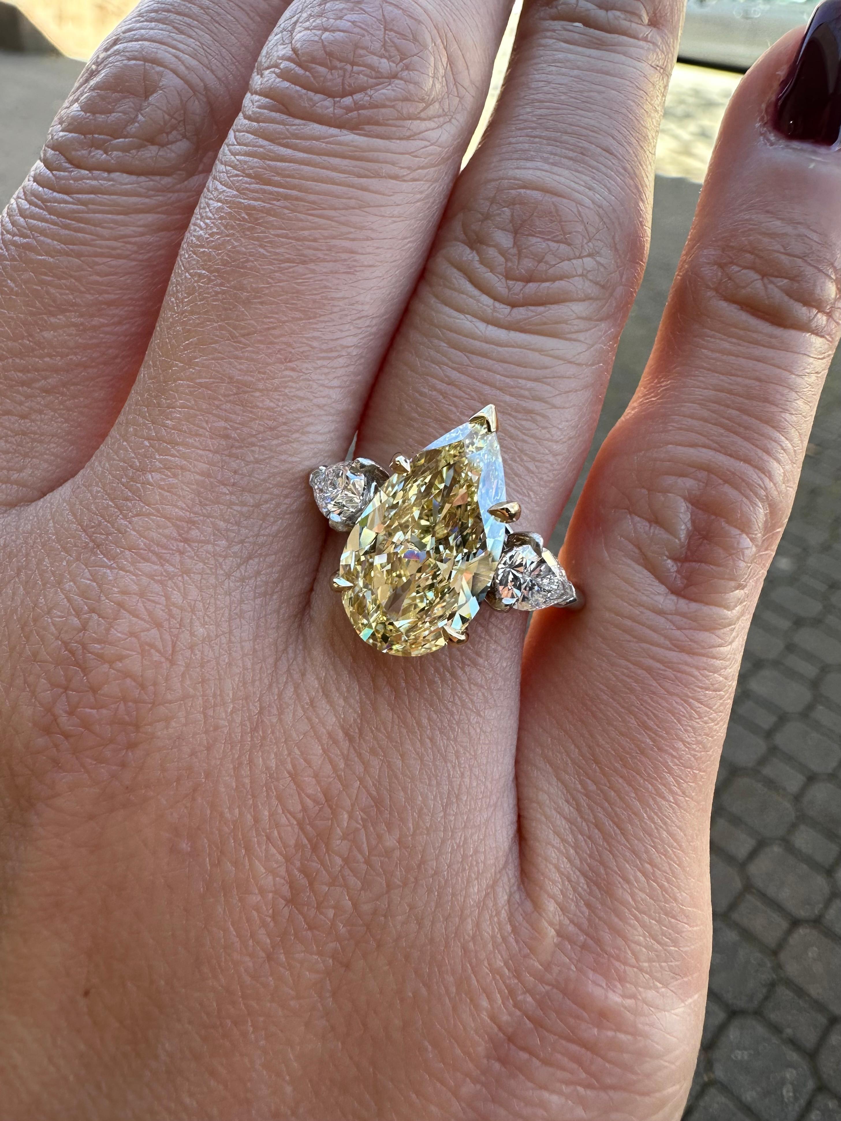 New Platinum 18k Gold 6ctw GIA Fancy Yellow & White Pear Diamond Engagement Ring 7
