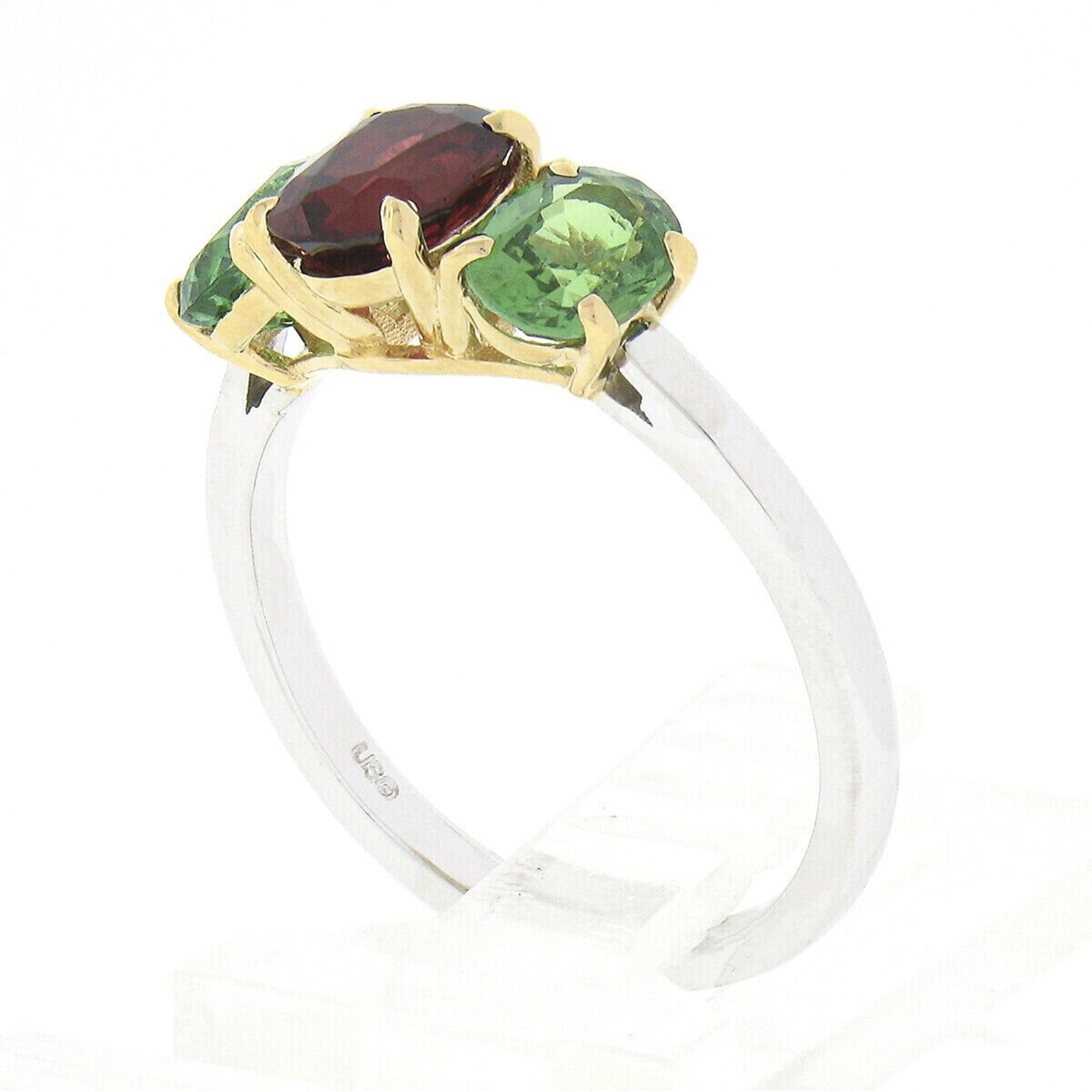 New Platinum 18k Gold GIA Burma No Heat Oval Red Spinel & Tsavorite 3 Stone Ring For Sale 3