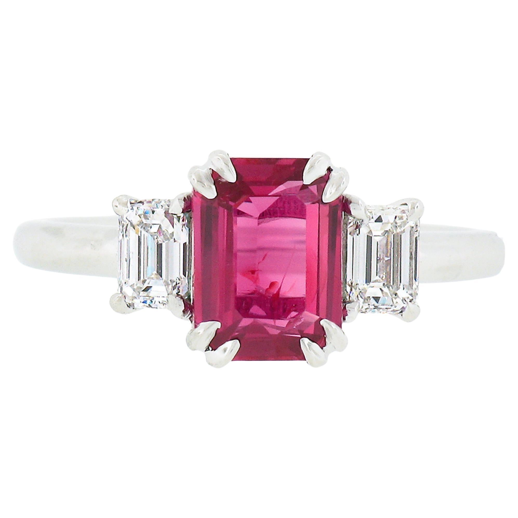 NEW Platinum 2.01ctw GIA NO HEAT Pink Sapphire & Diamond 3 Stone Engagement Ring For Sale