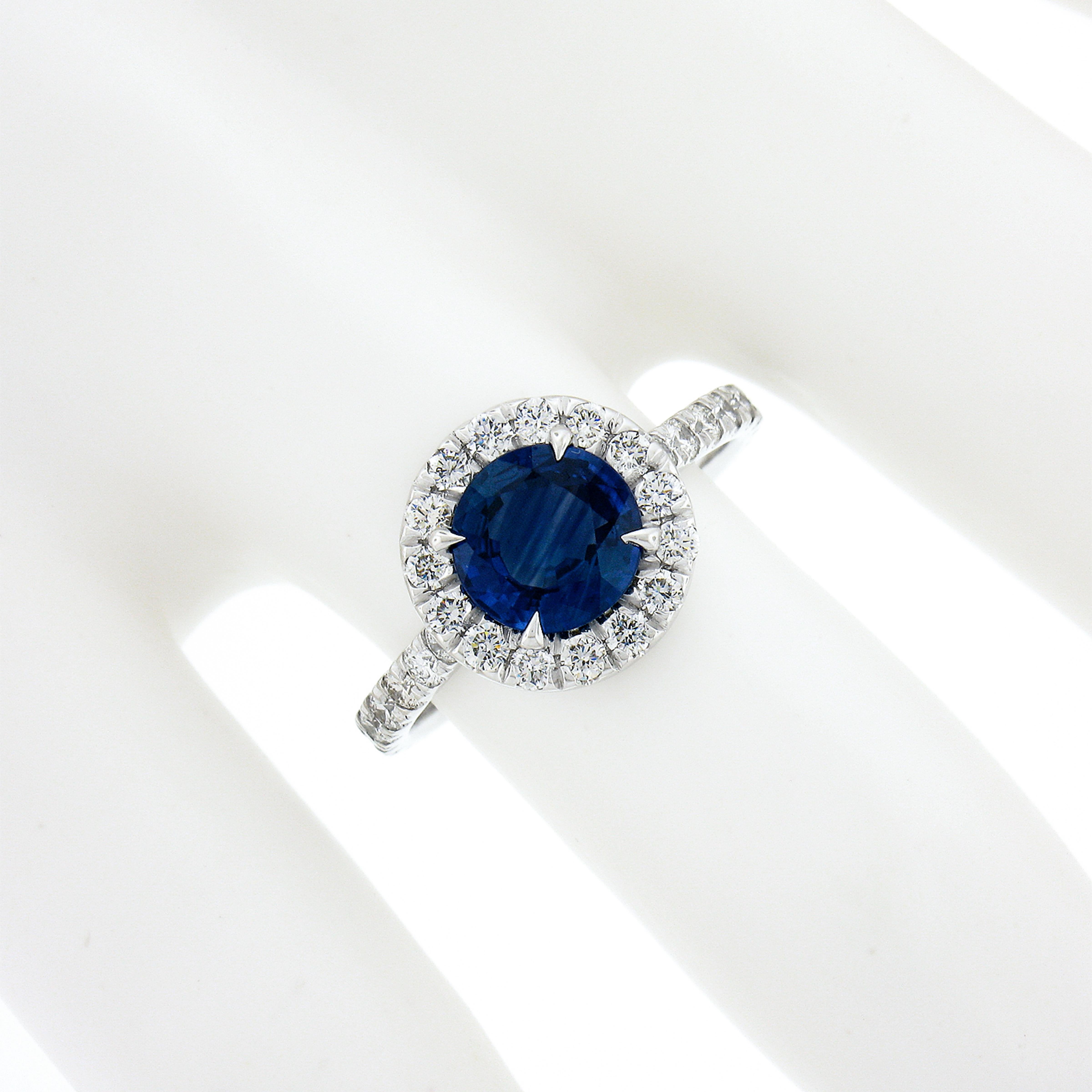 New Platinum 2.21ctw GIA Ceylon Round Blue Sapphire Brilliant Diamond Halo Ring In New Condition For Sale In Montclair, NJ