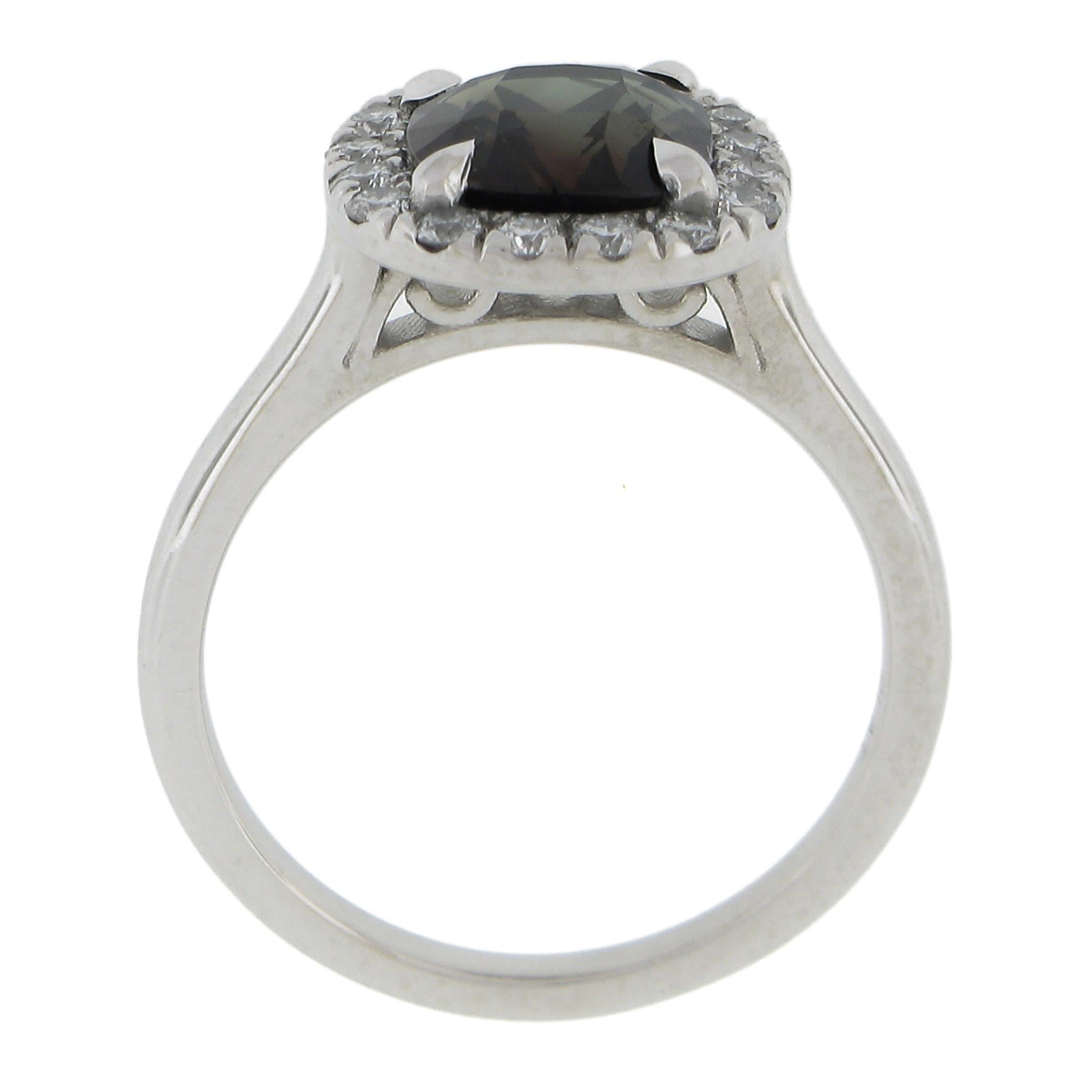 NEW Platinum 2.35ct GIA Graded Ceylon Alexandrite & Diamond Halo Engagement Ring For Sale 4