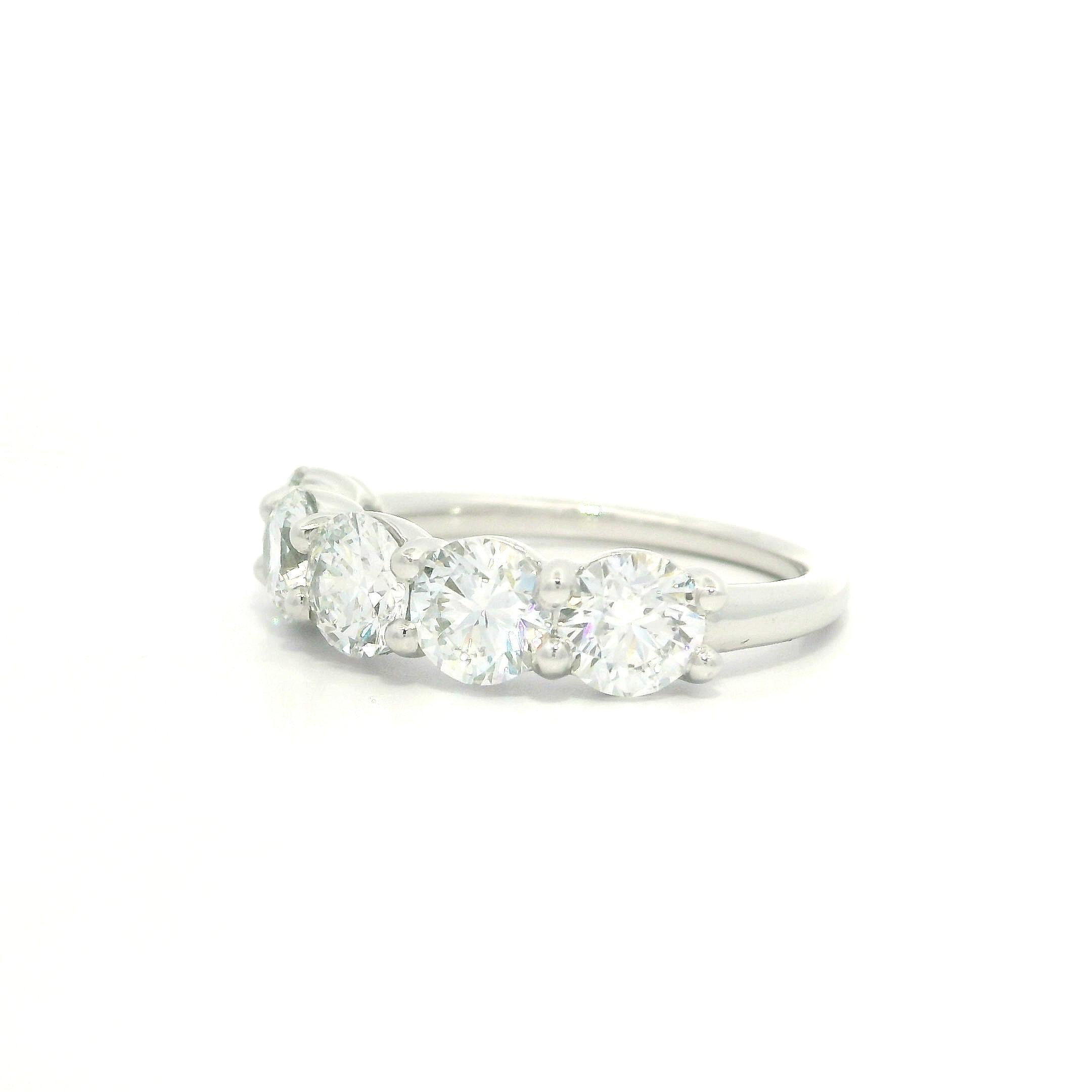 New Platinum 2.50ctw GIA Ideal Cut D VS1 Diamond Low Profile 5 Stone Band Ring For Sale 5