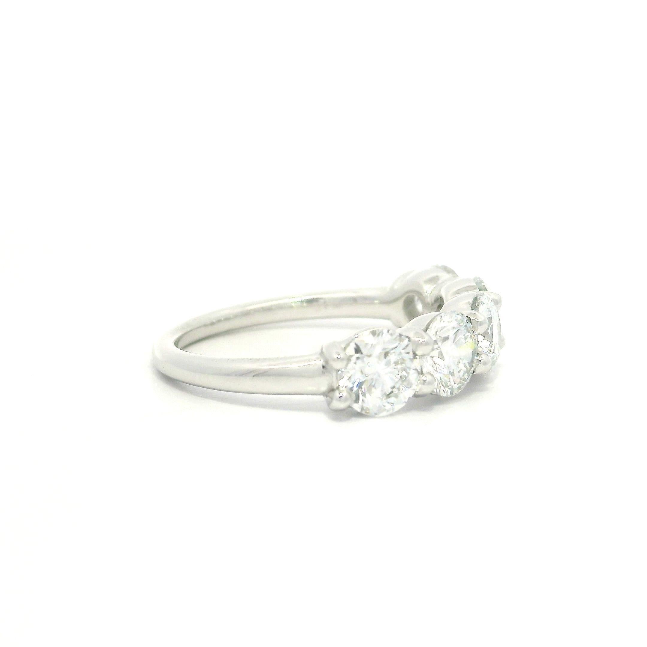 Women's New Platinum 2.50ctw GIA Ideal Cut D VS1 Diamond Low Profile 5 Stone Band Ring For Sale