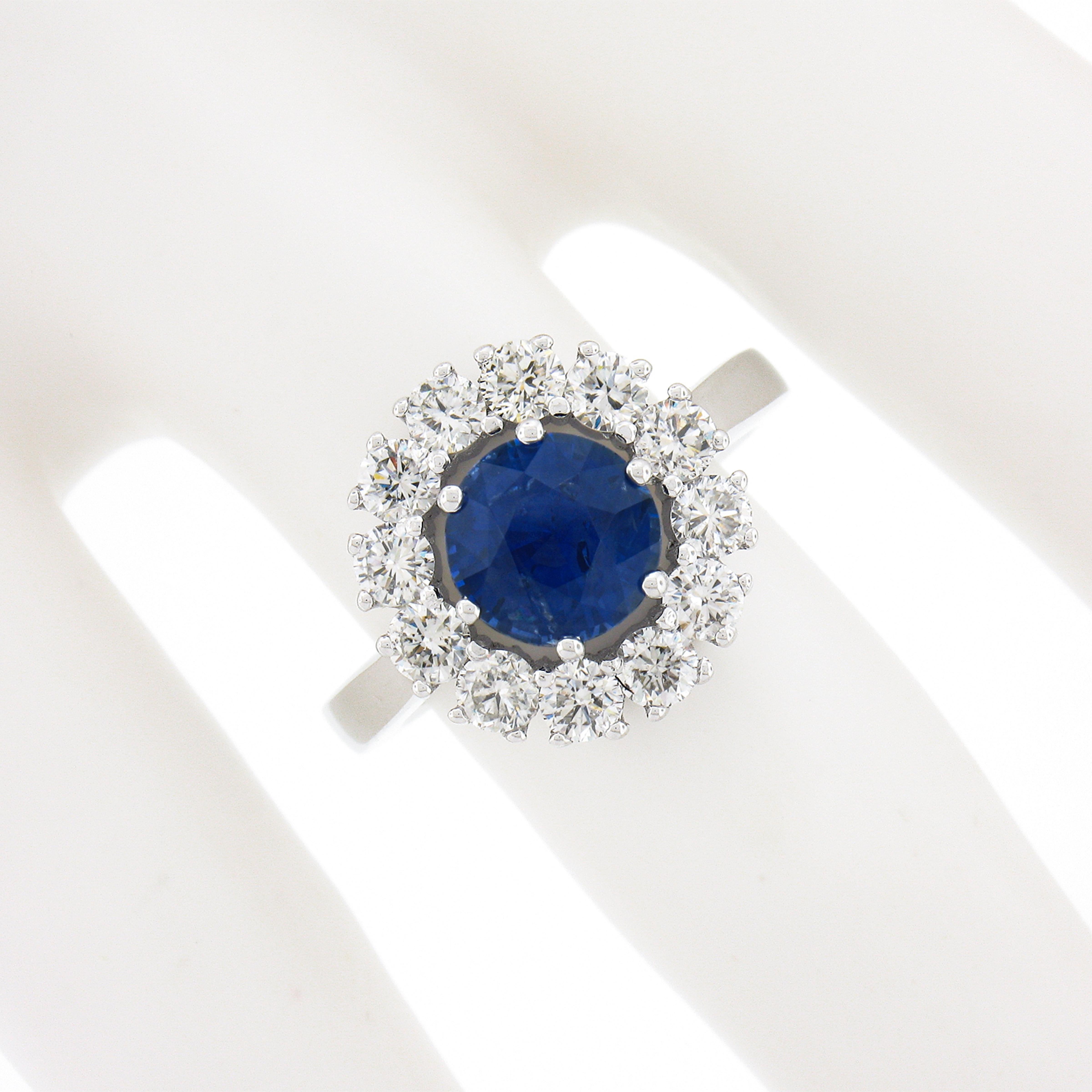 New Platinum 3.06ctw GIA Ceylon Round Blue Sapphire Brilliant Diamond Halo Ring In New Condition For Sale In Montclair, NJ