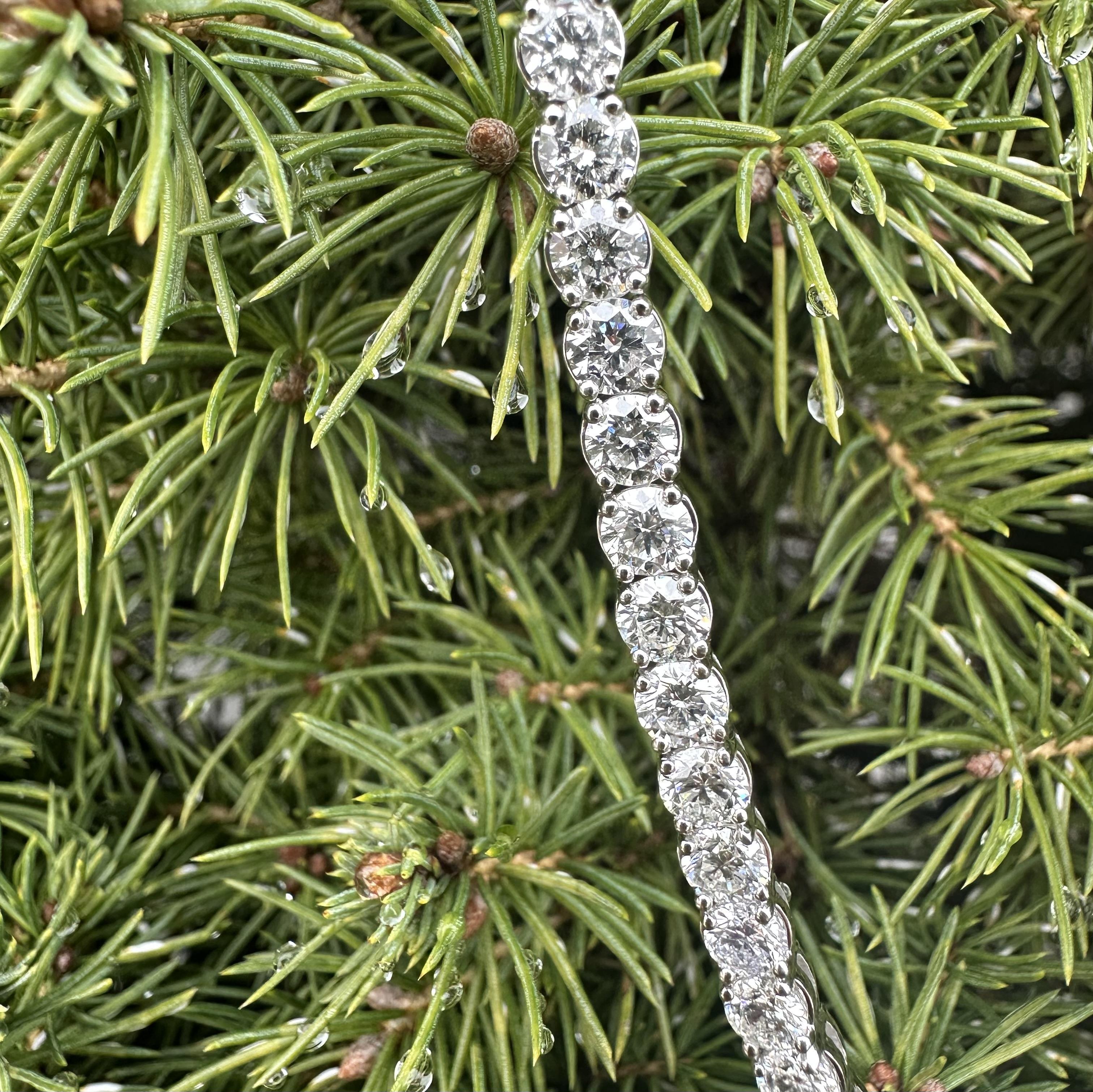 Neu Platin 8,80ctw feurig F VS2 rund Brillant Diamant Linie Tennis Armband im Angebot 5