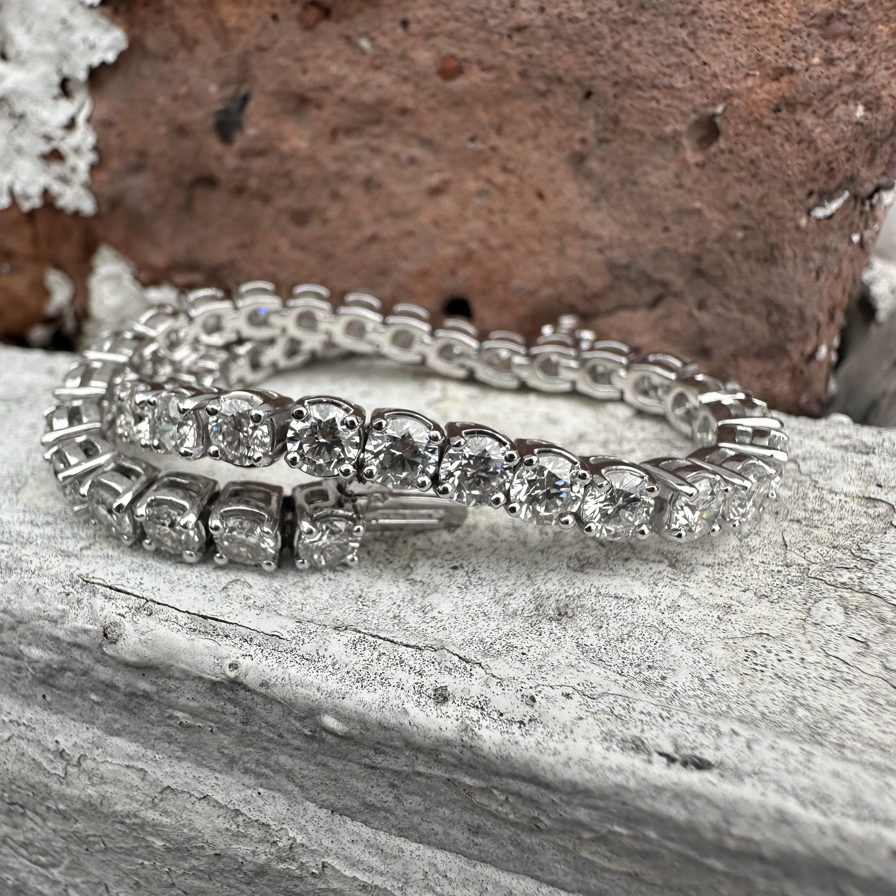 Neu Platin 8,80ctw feurig F VS2 rund Brillant Diamant Linie Tennis Armband im Angebot 6