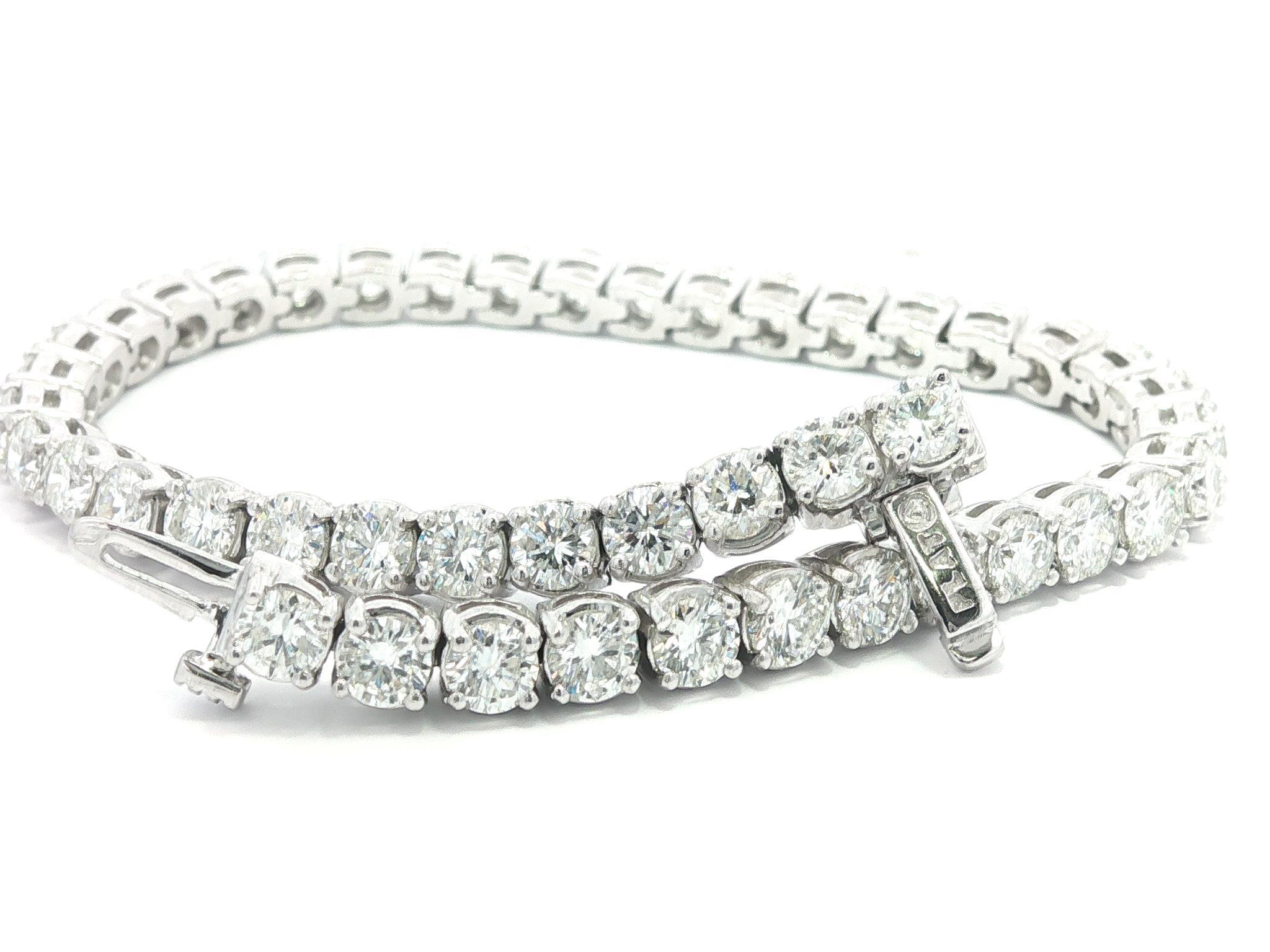 Neu Platin 8,80ctw feurig F VS2 rund Brillant Diamant Linie Tennis Armband (Brillantschliff) im Angebot