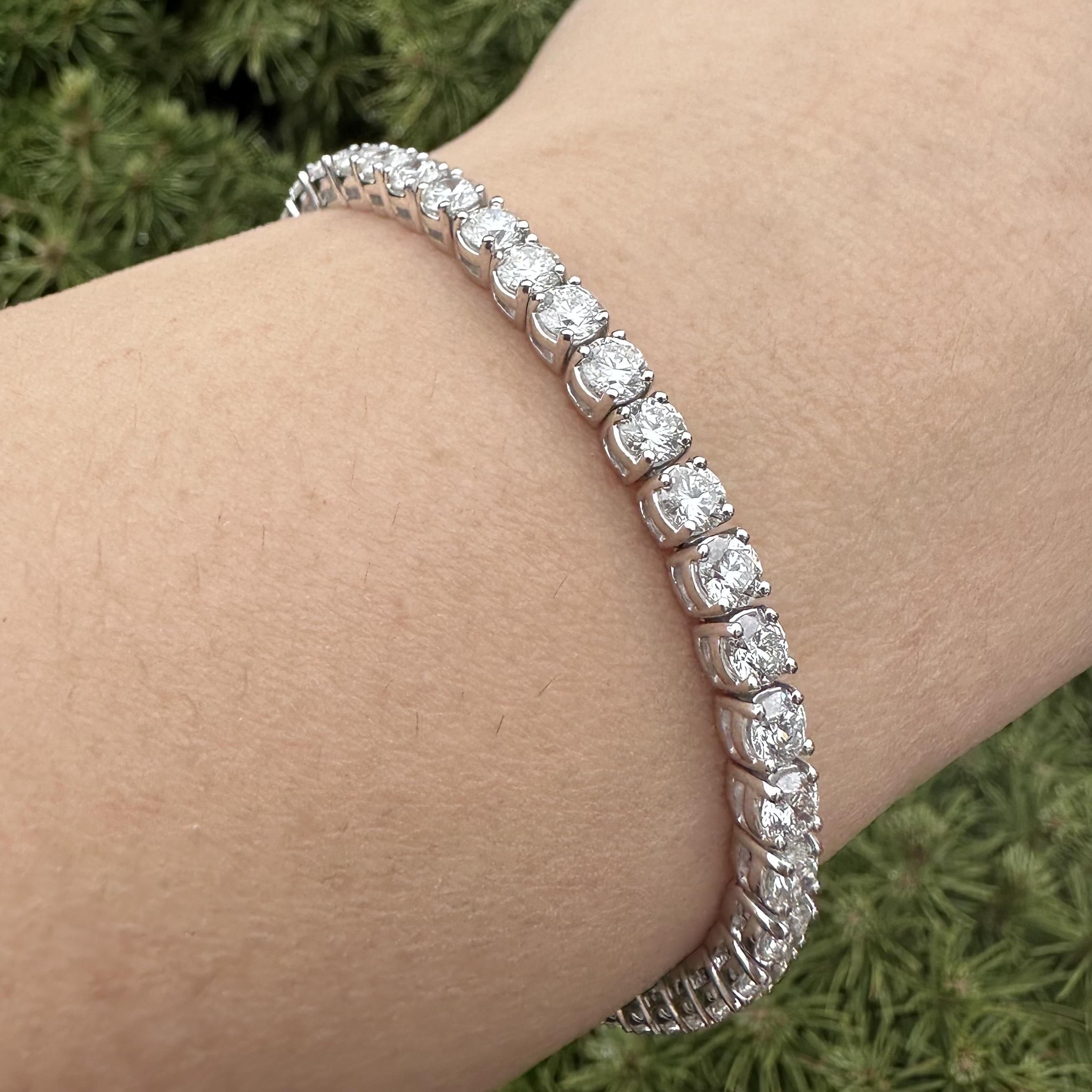 Neu Platin 8,80ctw feurig F VS2 rund Brillant Diamant Linie Tennis Armband im Angebot 4