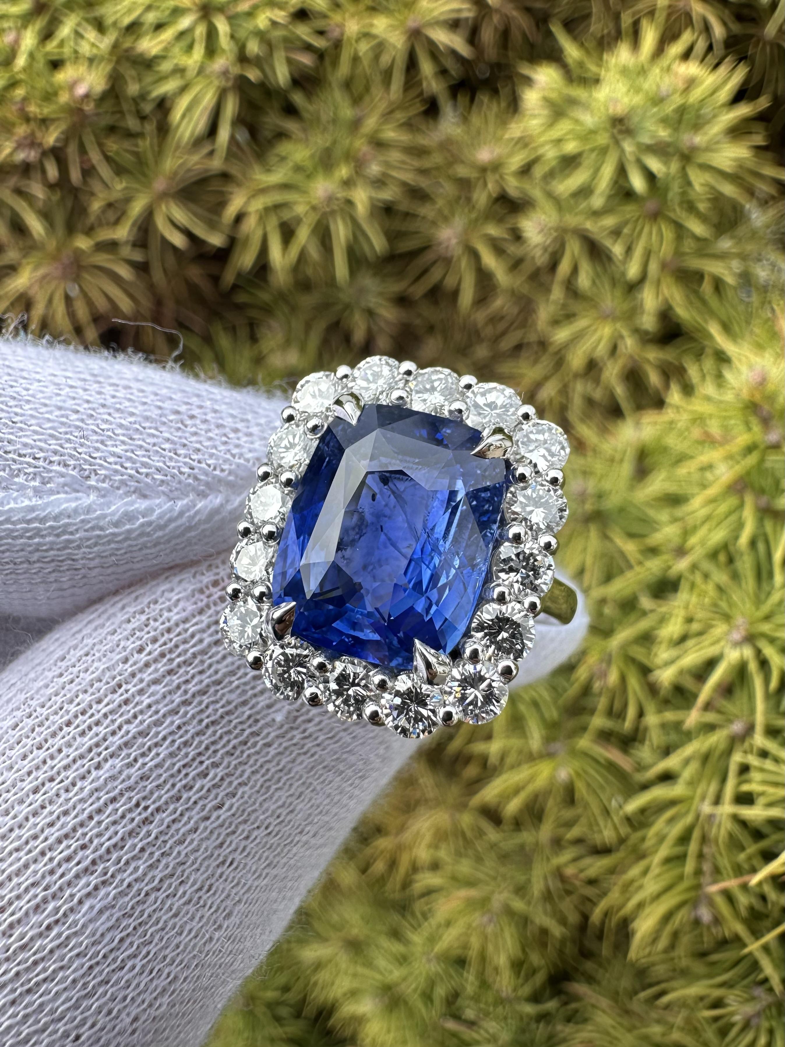Brilliant Cut New Platinum GIA 10.96ct No Heat Ceylon Sapphire Diamond Halo Substantial Ring For Sale