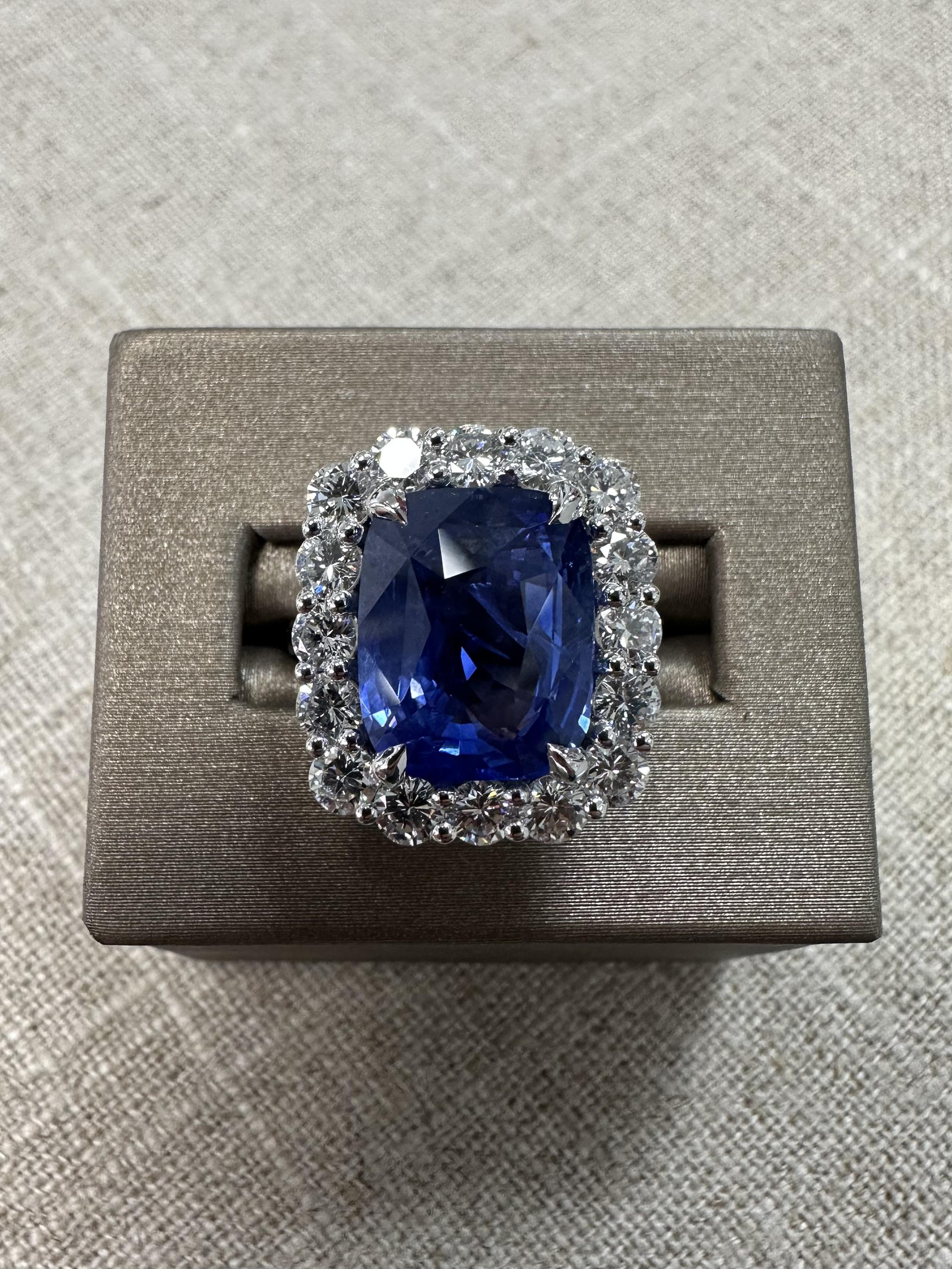 Women's New Platinum GIA 10.96ct No Heat Ceylon Sapphire Diamond Halo Substantial Ring For Sale