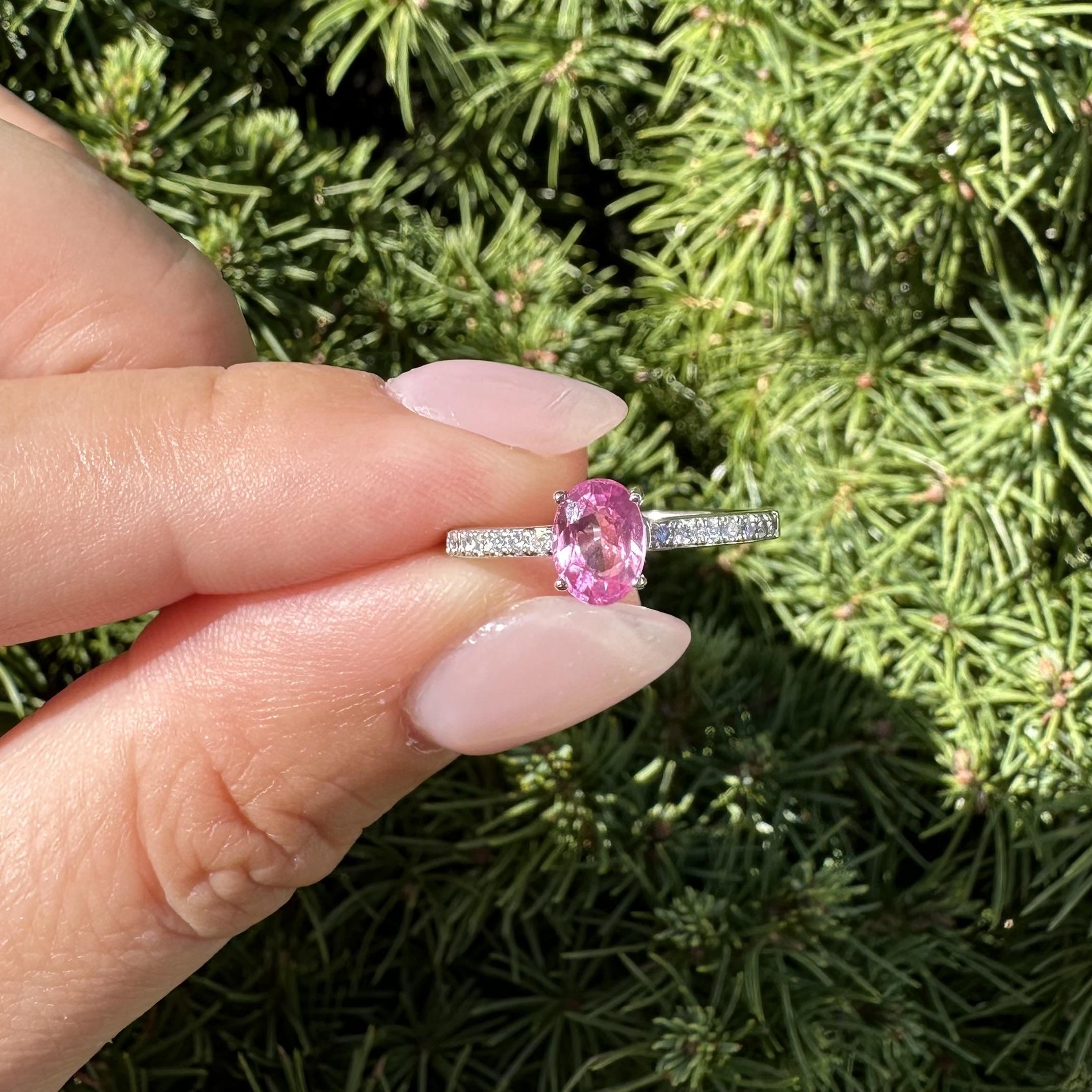 Nueva Alianza de Platino GIA 1.14ctw Zafiro Rosa Ovalado Diamante de Compromiso en venta 11