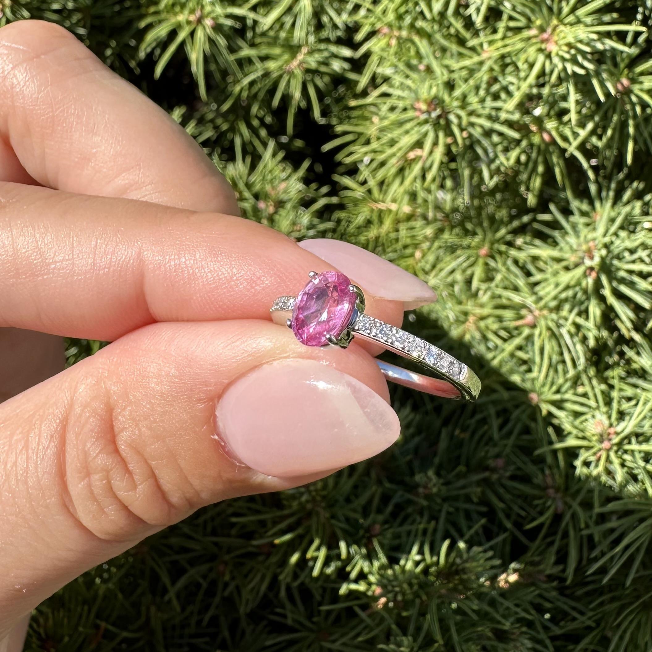 Nueva Alianza de Platino GIA 1.14ctw Zafiro Rosa Ovalado Diamante de Compromiso en venta 12