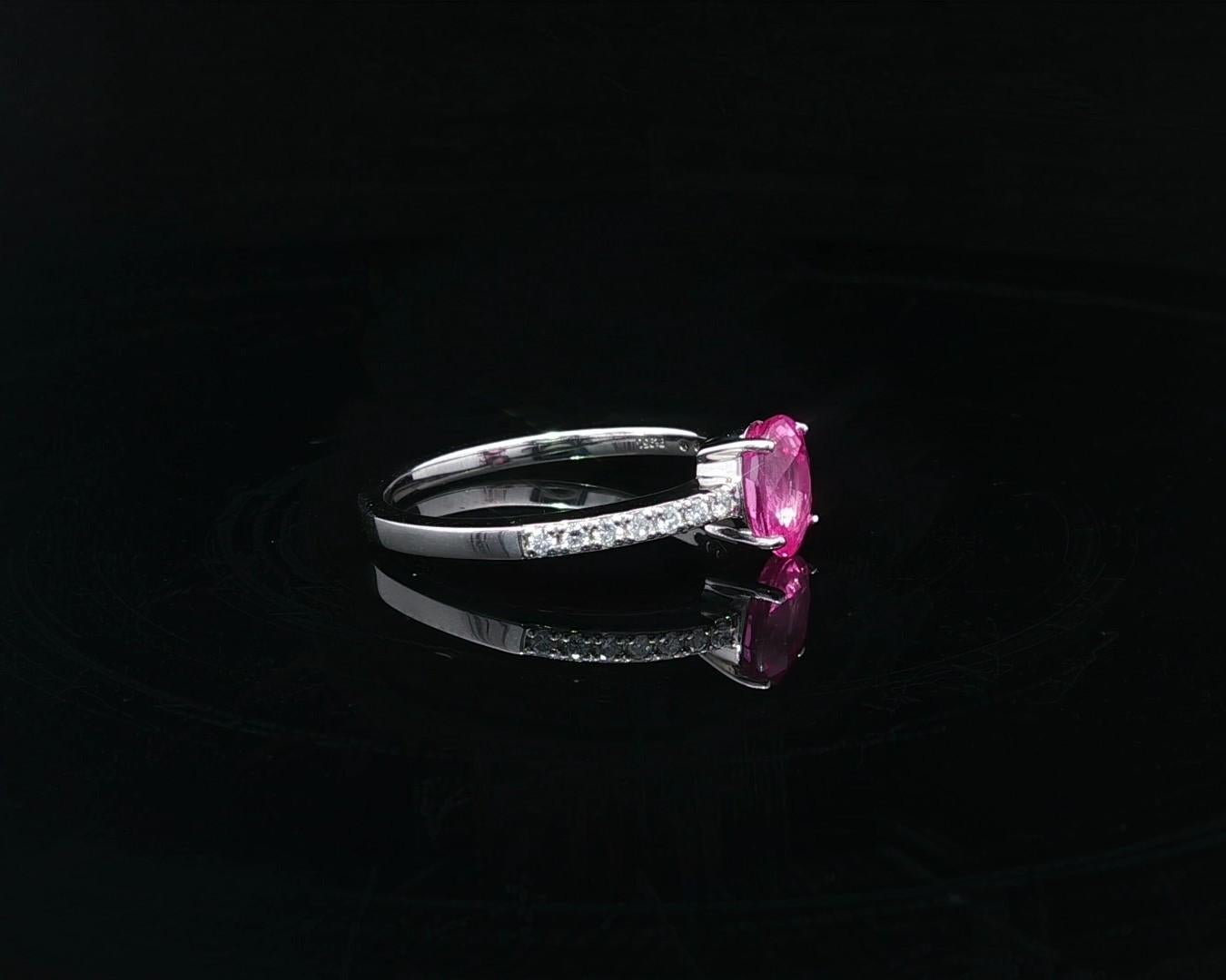 Nueva Alianza de Platino GIA 1.14ctw Zafiro Rosa Ovalado Diamante de Compromiso en venta 1