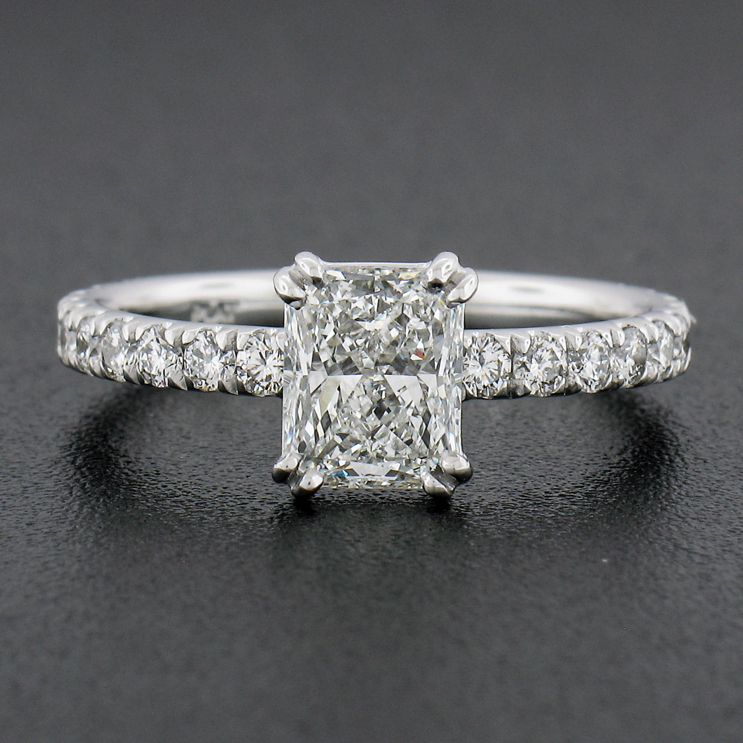 NEW Platinum GIA 1.54ctw Elongated Radiant Cut Diamond Solitaire Engagement Ring For Sale 1