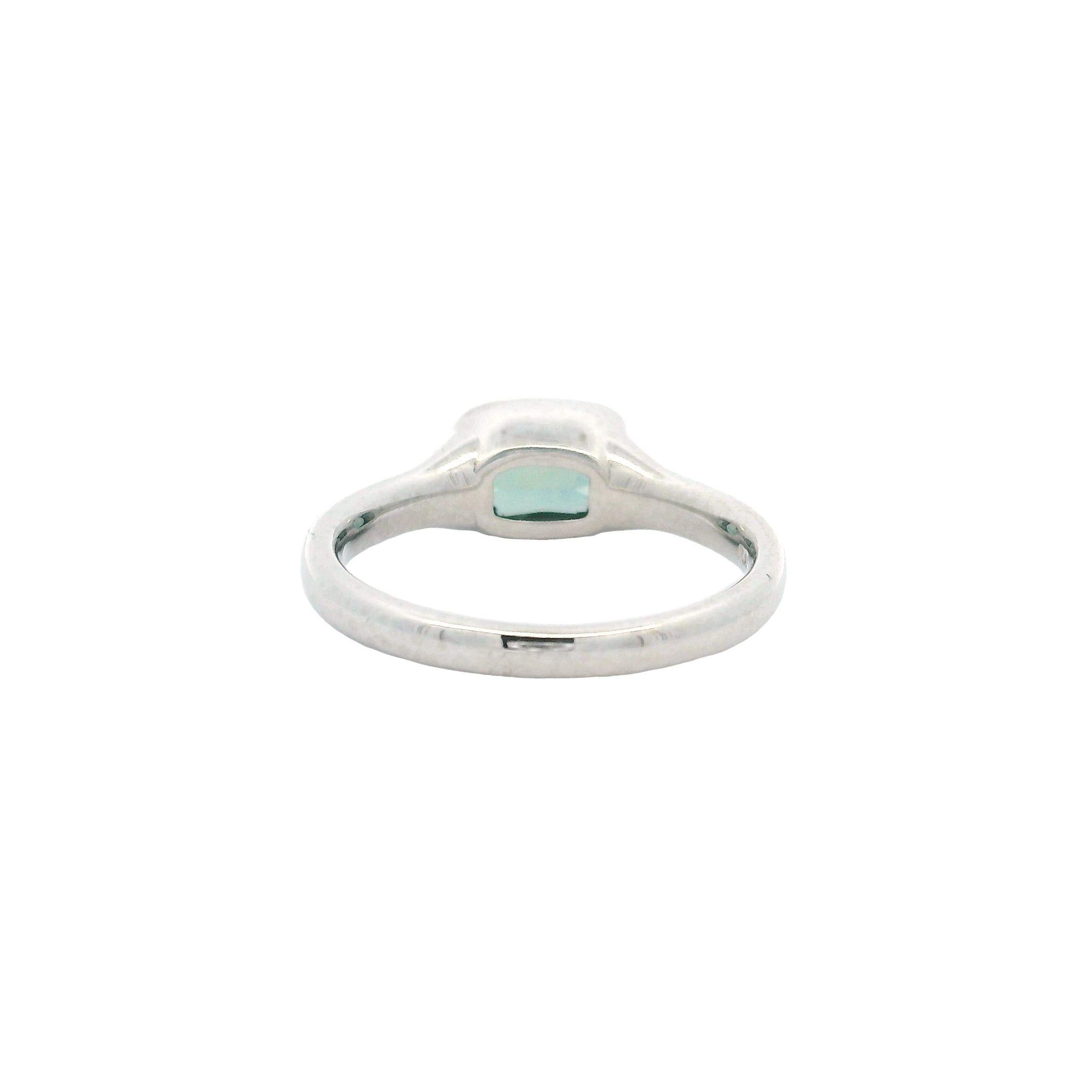 Women's NEW Platinum GIA 1.55ct NO HEAT Bezel Set Greenish Blue Sapphire Solitaire Ring For Sale