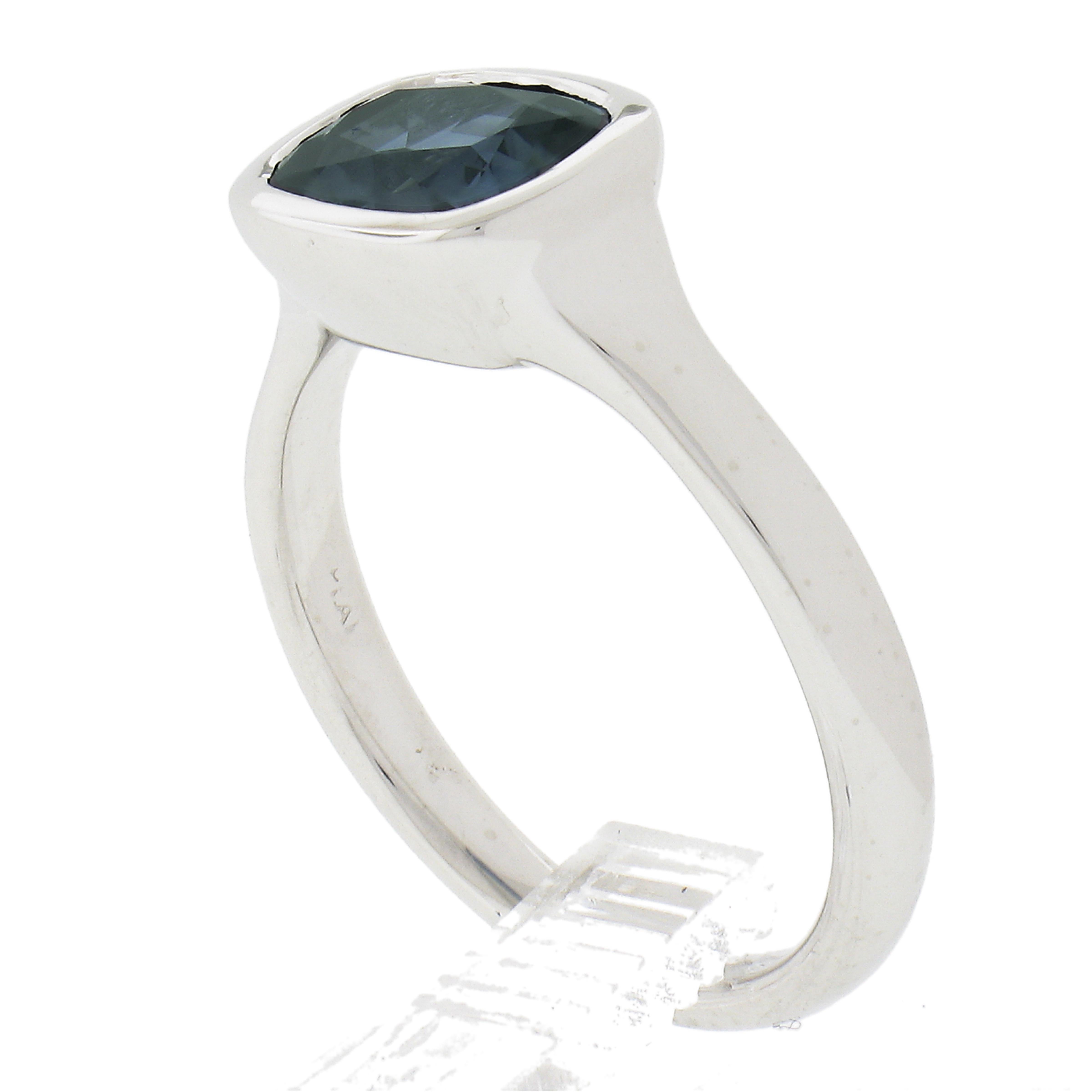 NEW Platinum GIA 2.04ct Bezel Set Greenish Blue Sapphire Sideway Solitaire Ring For Sale 4