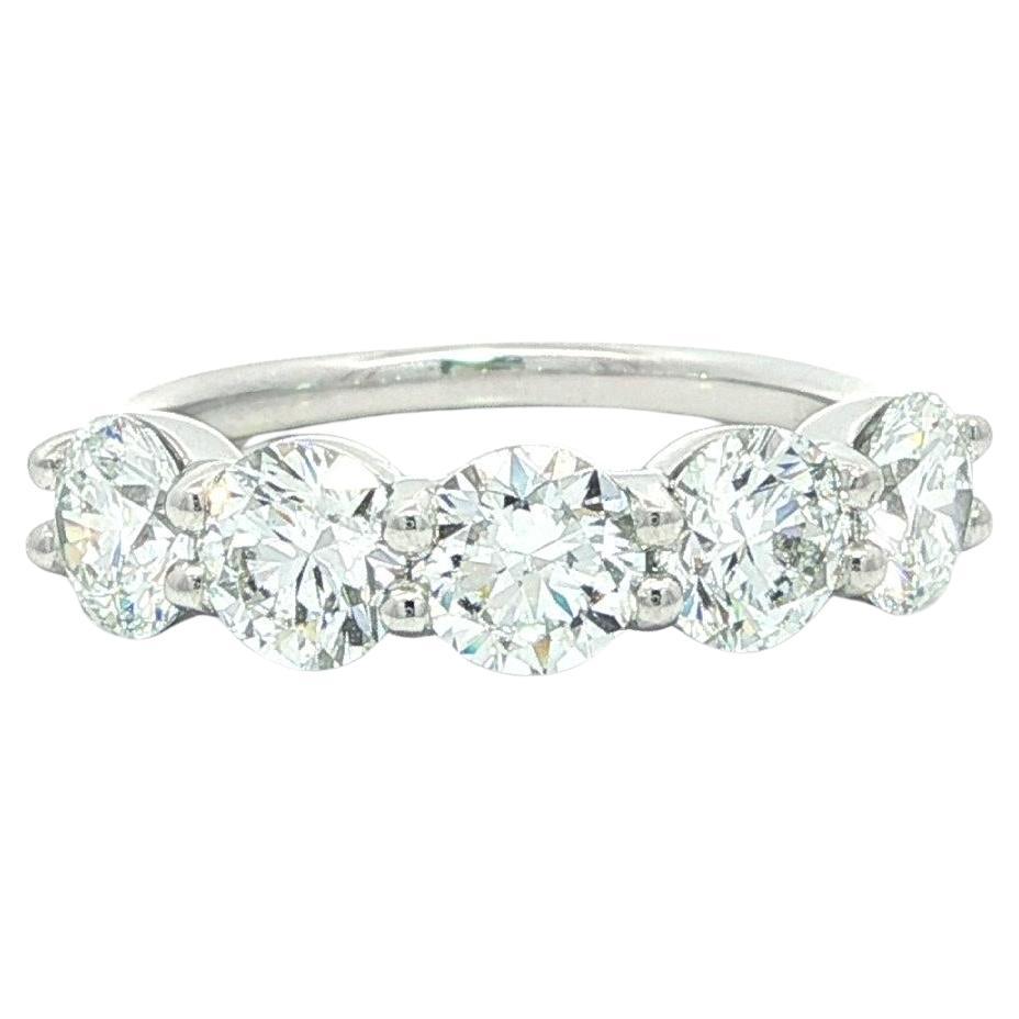 New Platinum GIA 2.50ct Round Ideal D VS1 Diamond 5 Stones Low Profile Band Ring (Bague à profil bas en platine GIA 2.50ct Round Ideal D VS1 Diamond 5 Stones) en vente