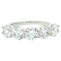New Platinum GIA 2.50ct Round Ideal D VS1 Diamond 5 Stones Low Profile Band Ring (Bague à profil bas en platine GIA 2.50ct Round Ideal D VS1 Diamond 5 Stones)