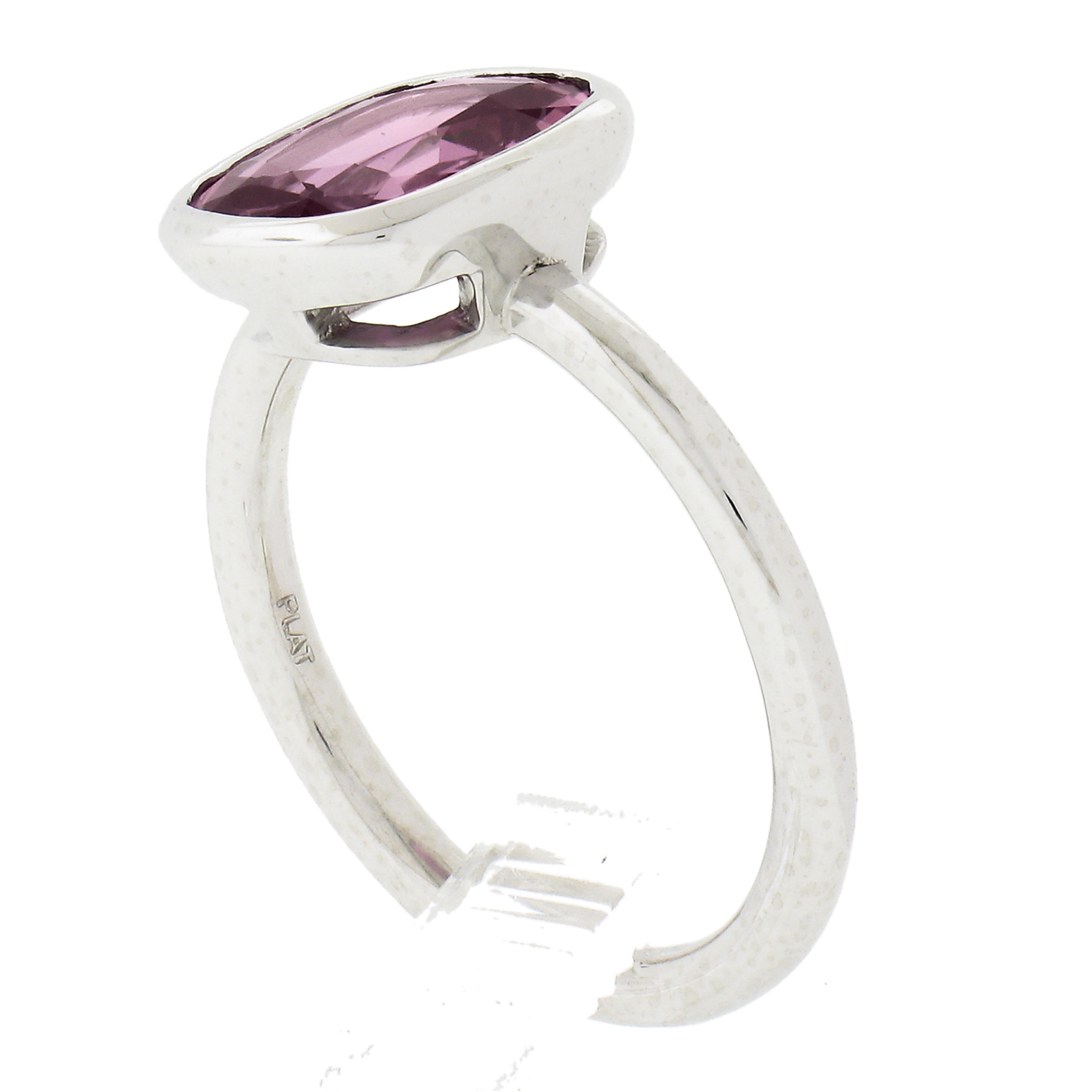 NEW Platinum GIA Graded 2.89ct Bezel Set Purple Pink Sapphire Solitaire Ring For Sale 4