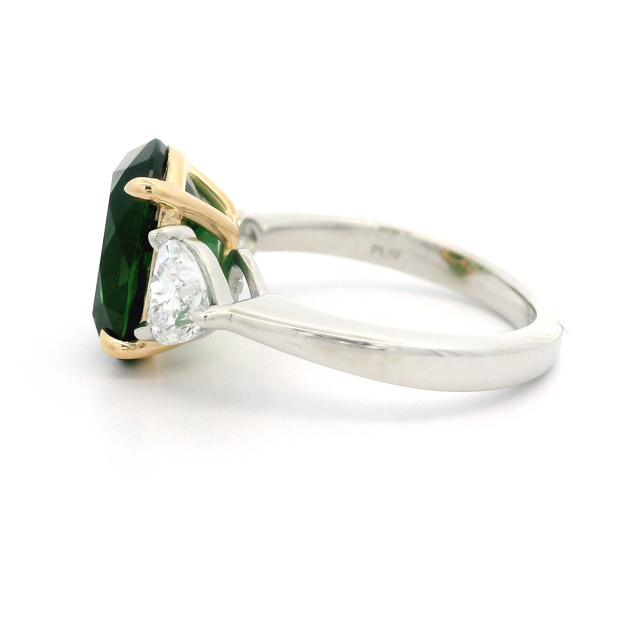 New Platinum Gold GIA 5.59ctw Oval Green Chrome Tourmaline & Heart Diamond Ring For Sale 7