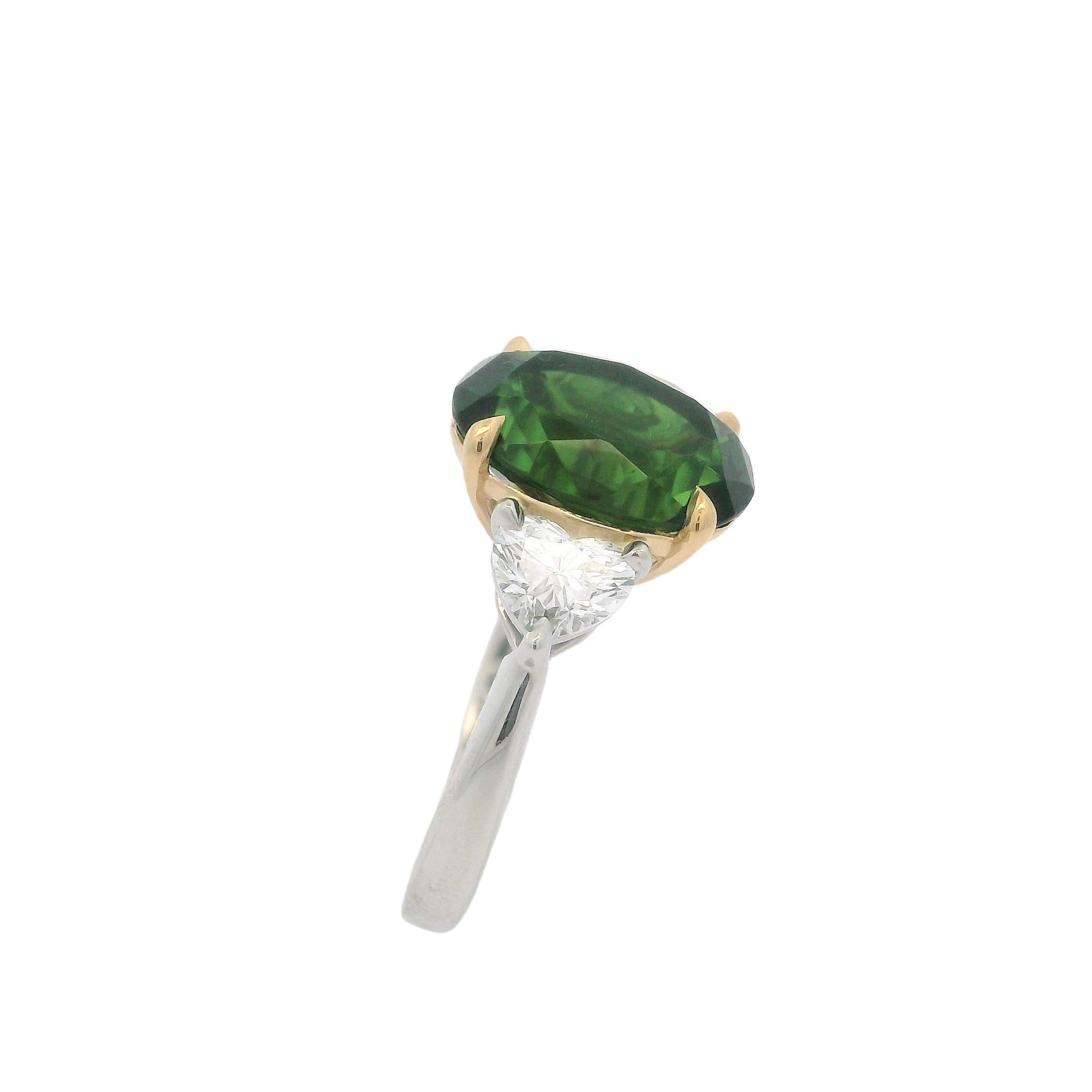 New Platinum Gold GIA 5.59ctw Oval Green Chrome Tourmaline & Heart Diamond Ring In New Condition For Sale In Montclair, NJ