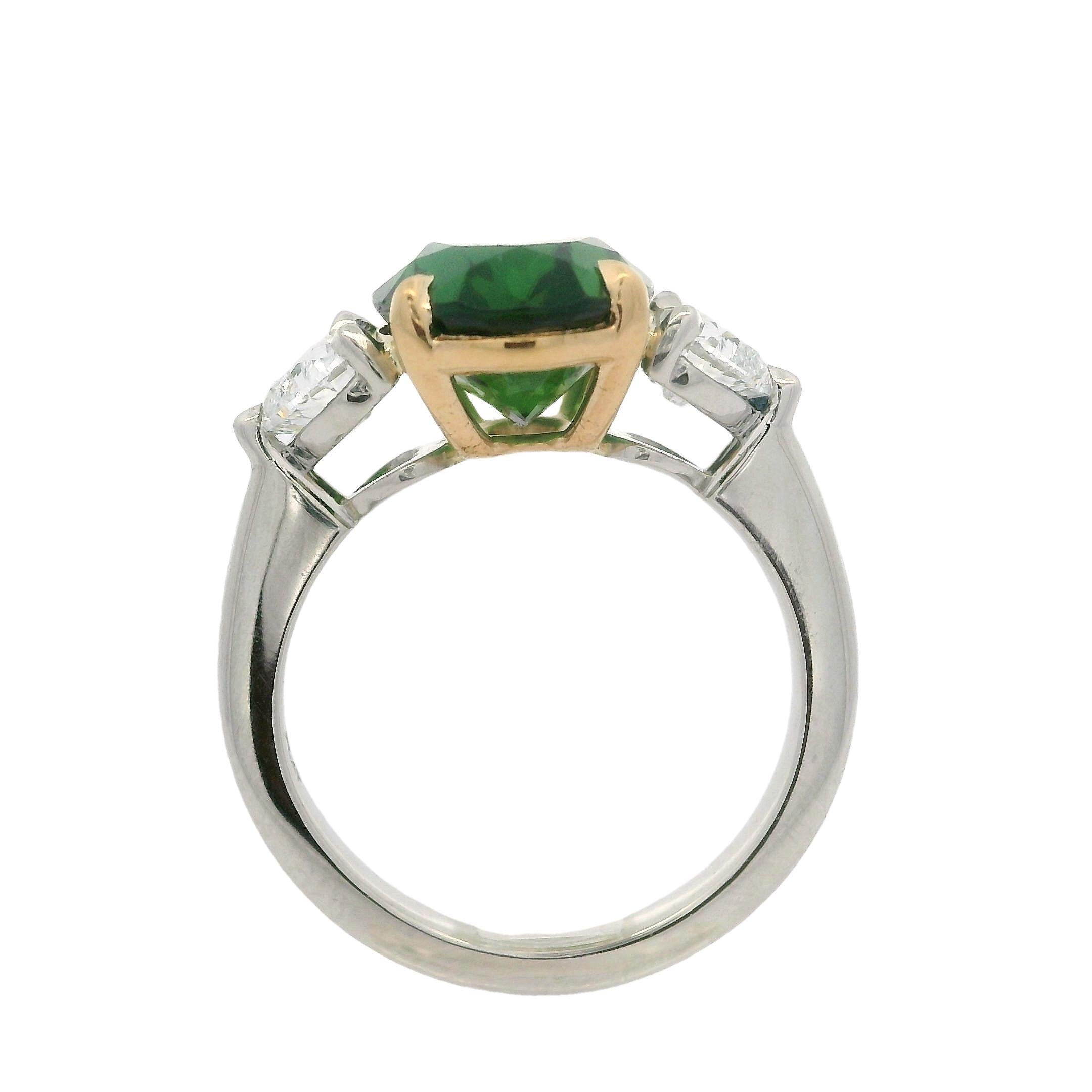 New Platinum Gold GIA 5.59ctw Oval Green Chrome Tourmaline & Heart Diamond Ring For Sale 4