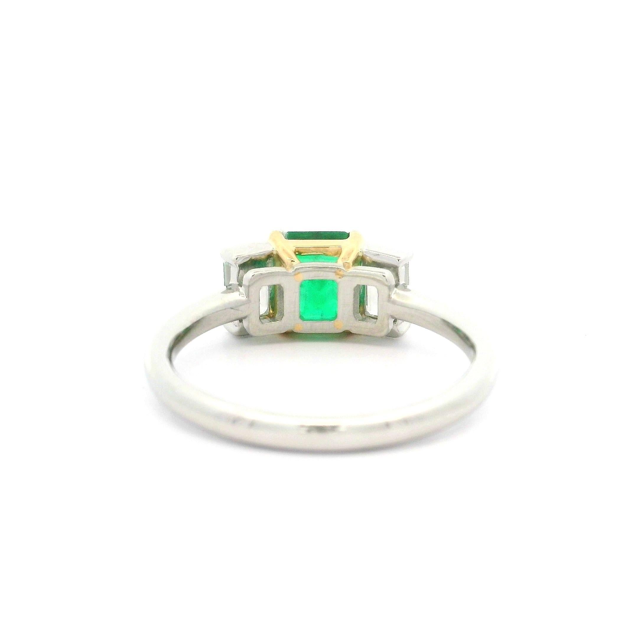 New Platinum & Gold High Quality GIA 1.68ctw Emerald Diamond Classic Ring For Sale 6