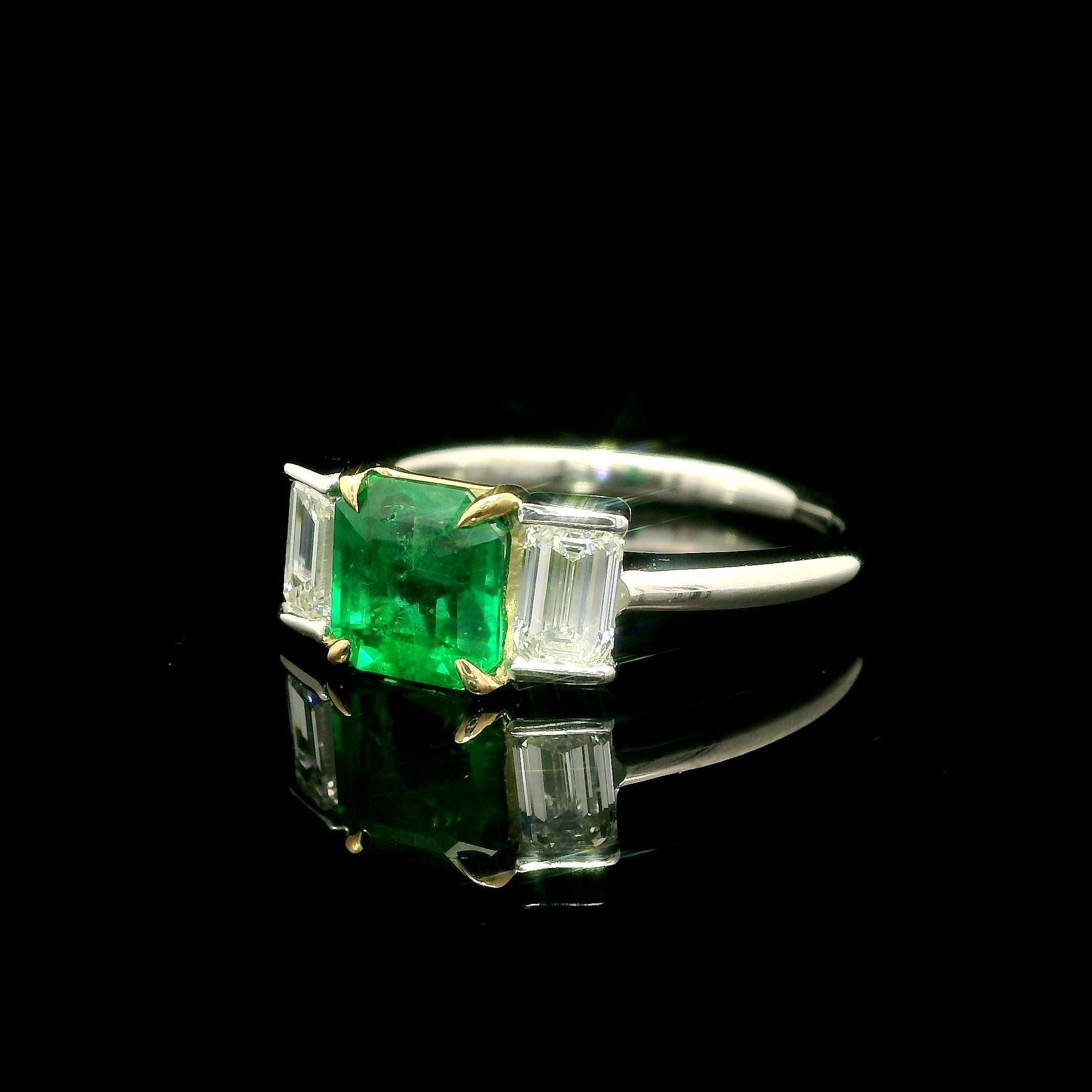 New Platinum & Gold High Quality GIA 1.68ctw Emerald Diamond Classic Ring For Sale 4