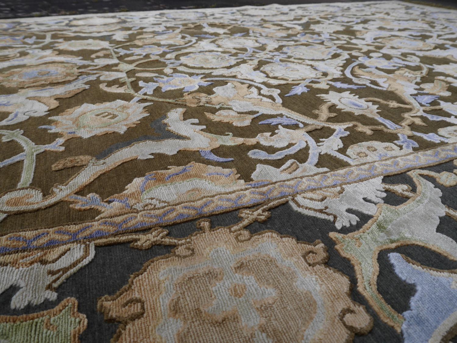Tapis polonaise ancien design Isfahan en soie et laine, tailles sur mesure en vente 7
