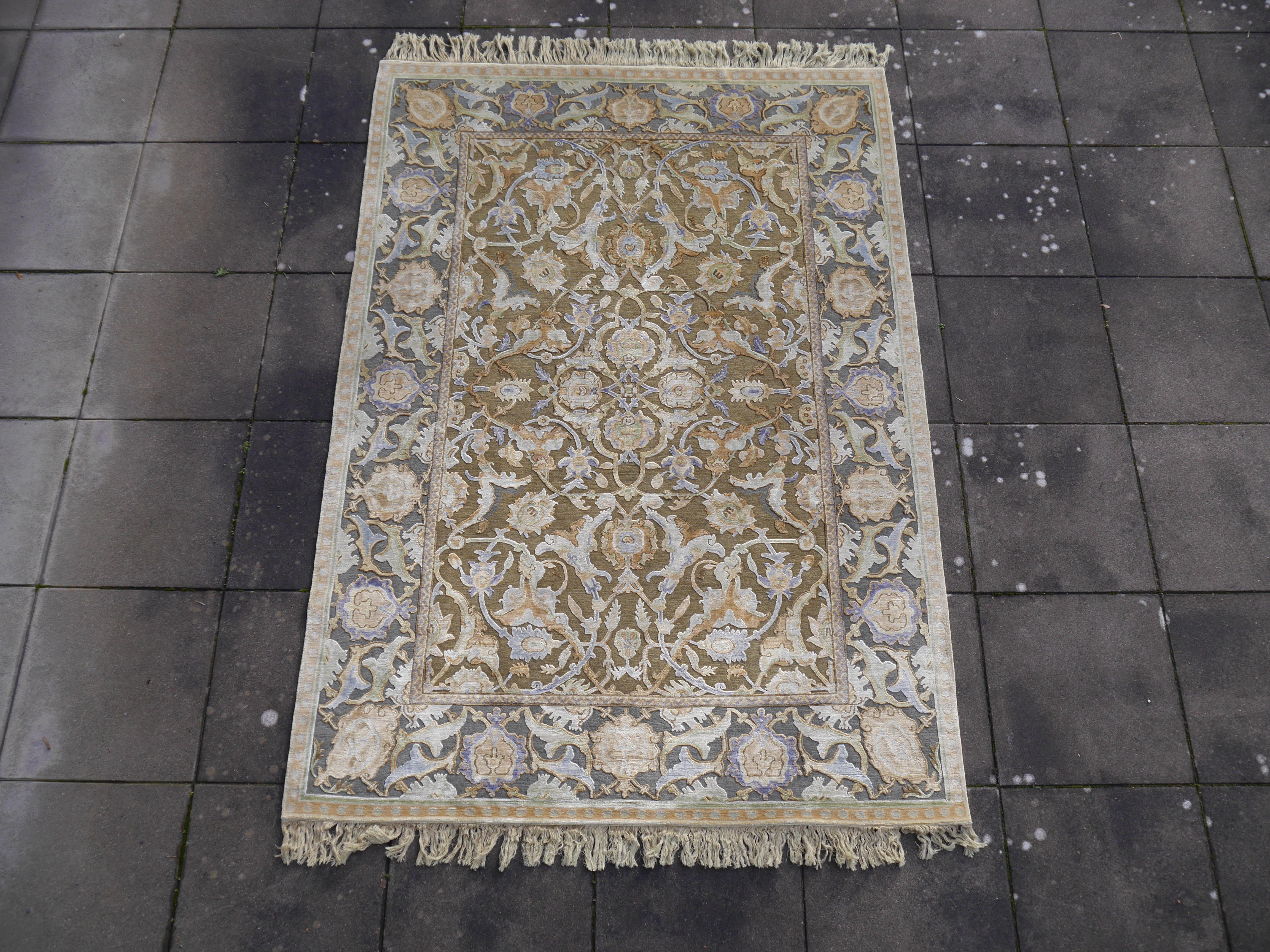 New Polonaise Rug Silk and Wool Antique Isfahan Design Bespoke Sizes 8