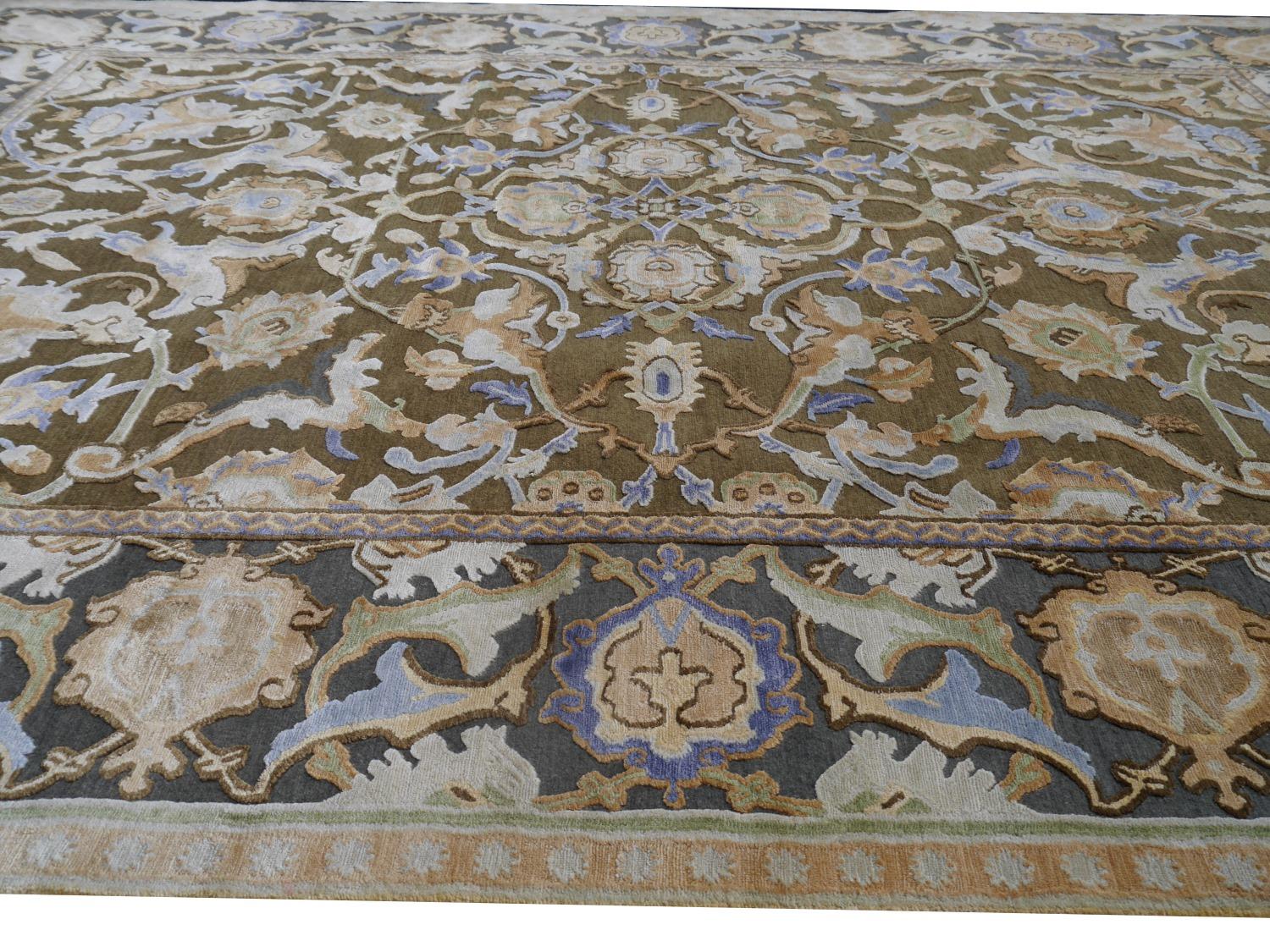 Noué à la main Tapis polonaise ancien design Isfahan en soie et laine, tailles sur mesure en vente