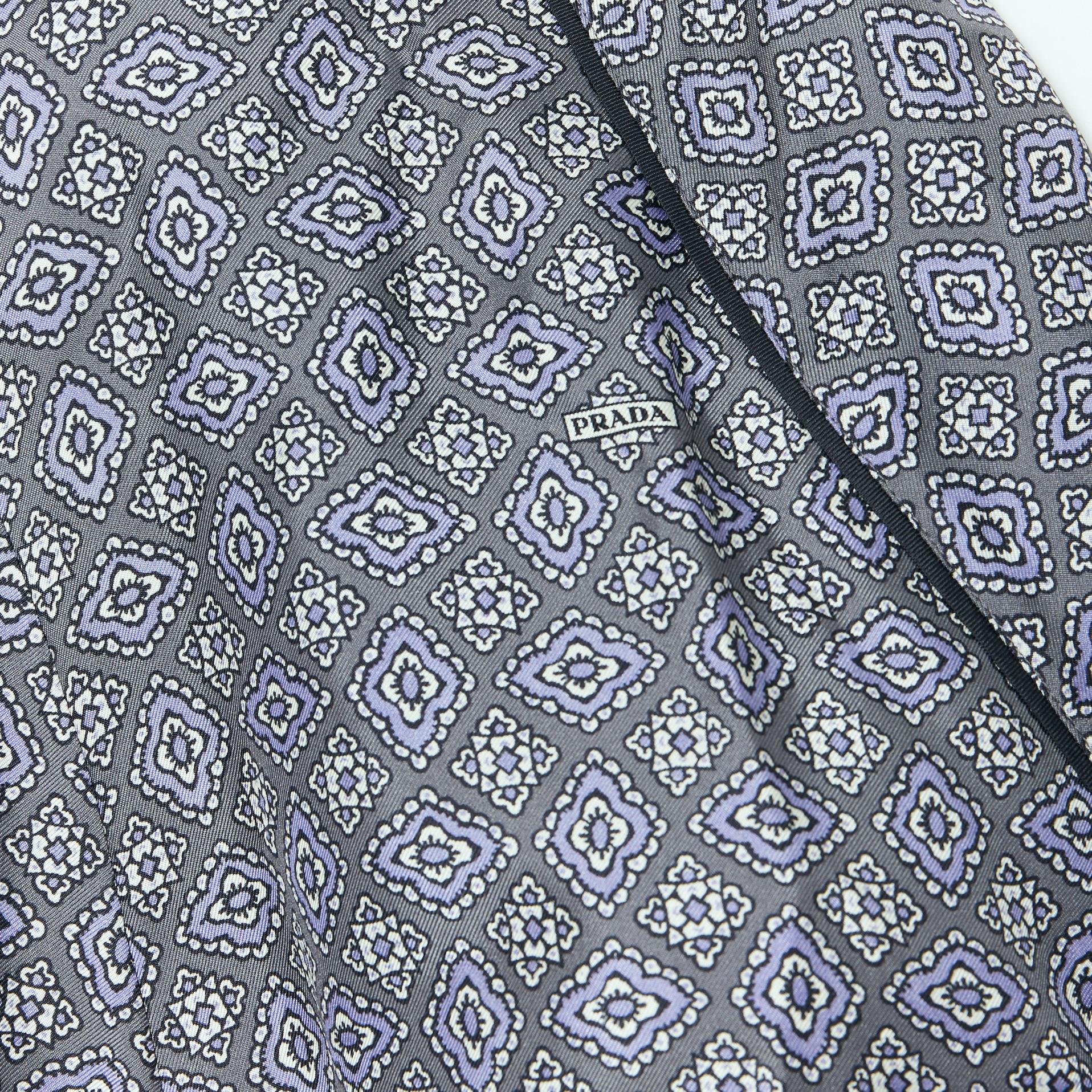 new PRADA 100% silk blue green paisley print black feather cuff robe jacket M For Sale 1