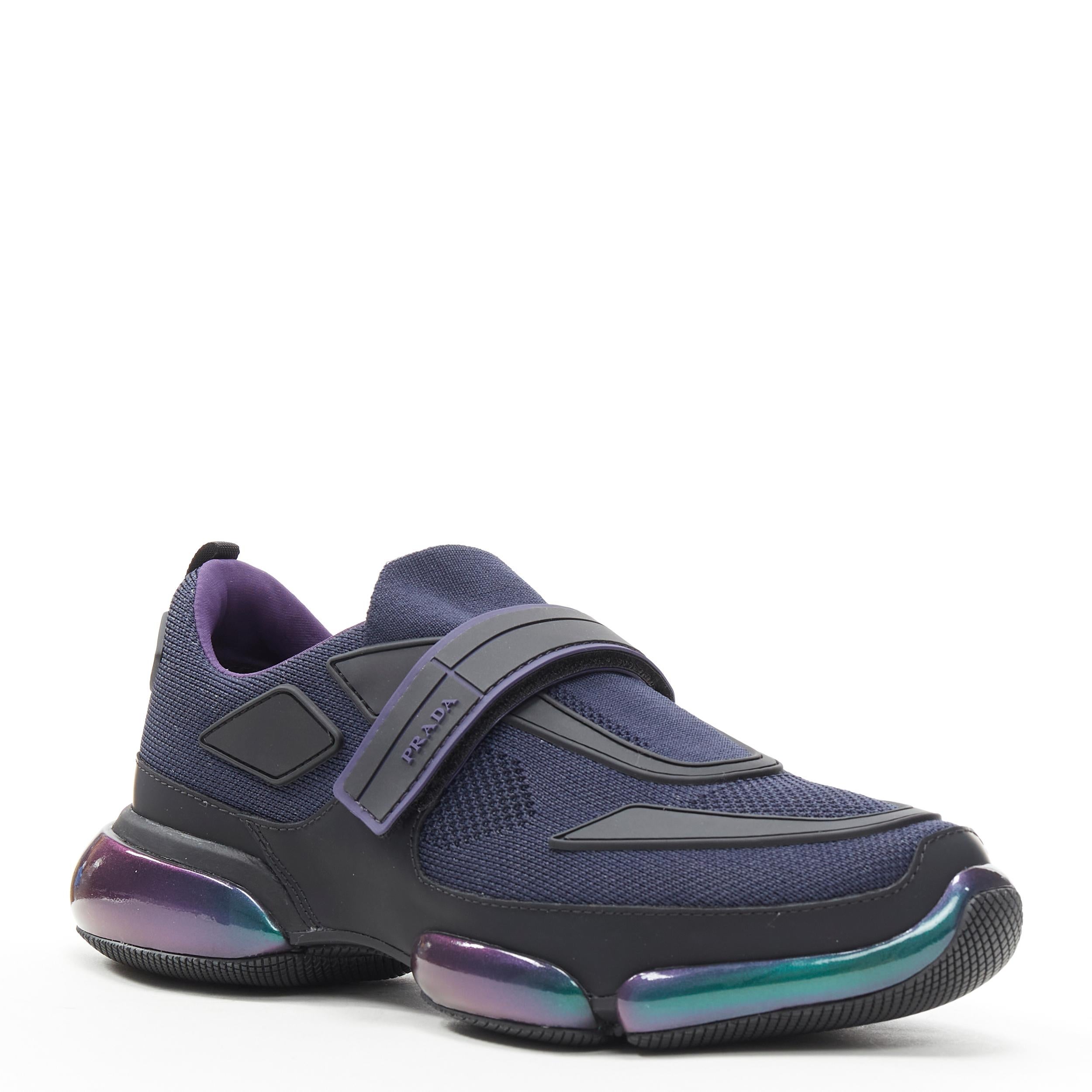 new PRADA 2018 Cloudbust iridescent navy blue rubber low sneaker UK8.5 EU41.5 
Reference: TGAS/B00935 
Brand: Prada 
Designer: Miuccia 
Prada Model: Cloudbust Blue 
Collection: 2018 
Material: Fabric 
Color: Blue 
Pattern: Solid 
Closure: Strap