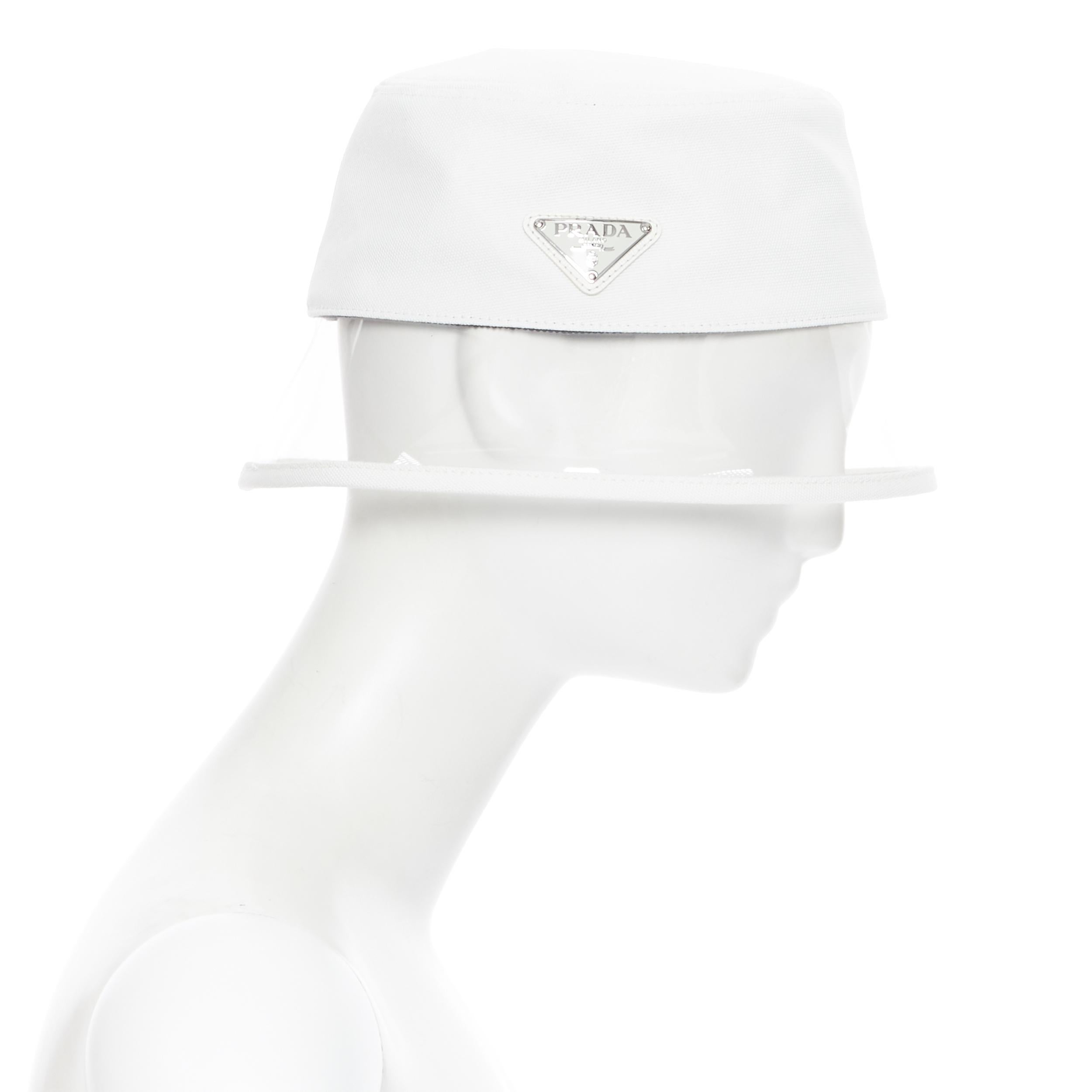 Bianco nuovo cappello a secchiello PRADA 2018 in cotone crema con logo a triangolo in PVC trasparente anni '90 S