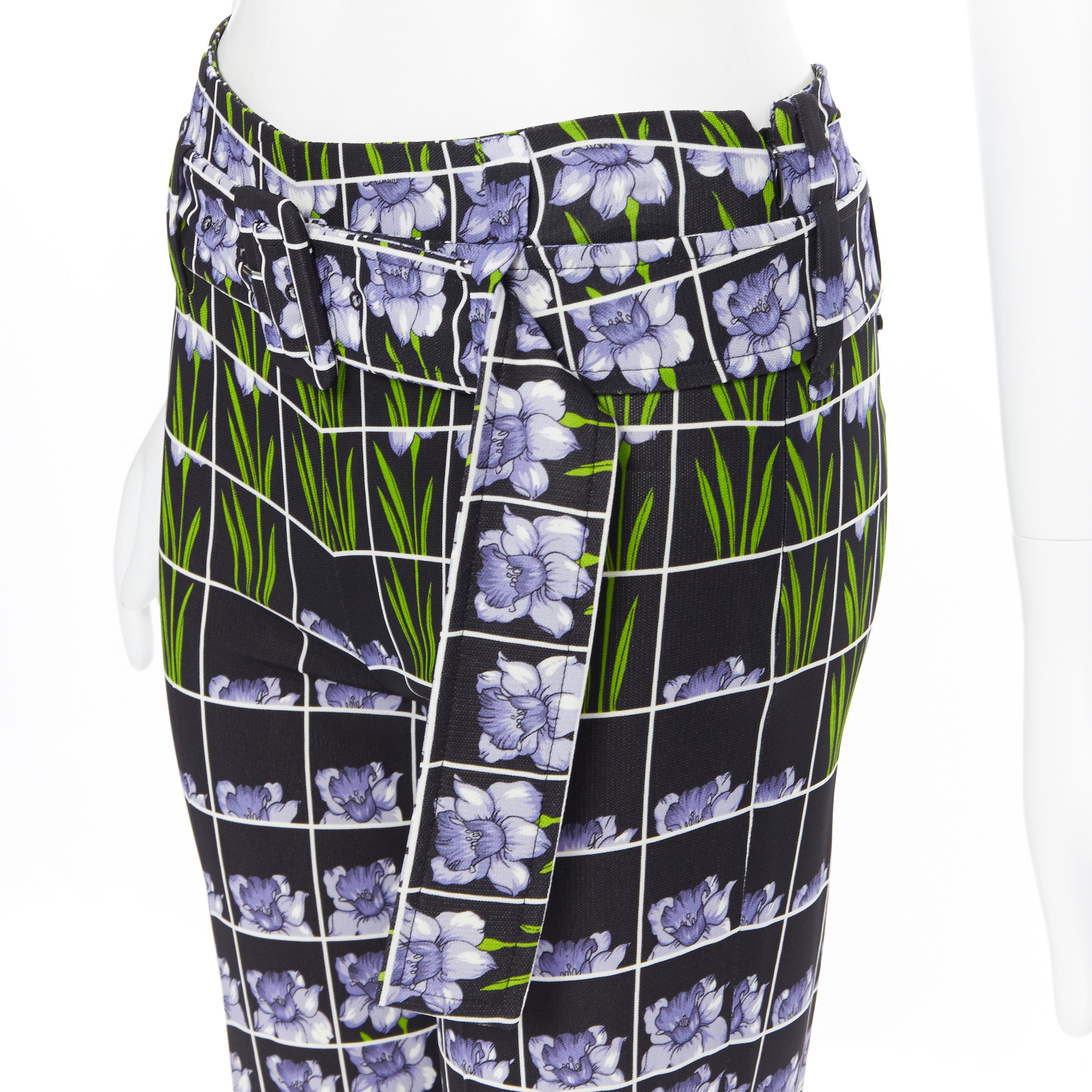 nuevo PRADA 2019 falta púrpura narciso floral cinturón acampanado pantalones IT38 XS
Marca: Prada
Diseñador: Miuccia Prada
Colección: Resort 2019
Nombre del modelo / Estilo: Pantalón pitillo
Material: Viscosa
Color: Negro, morado
Patrón: