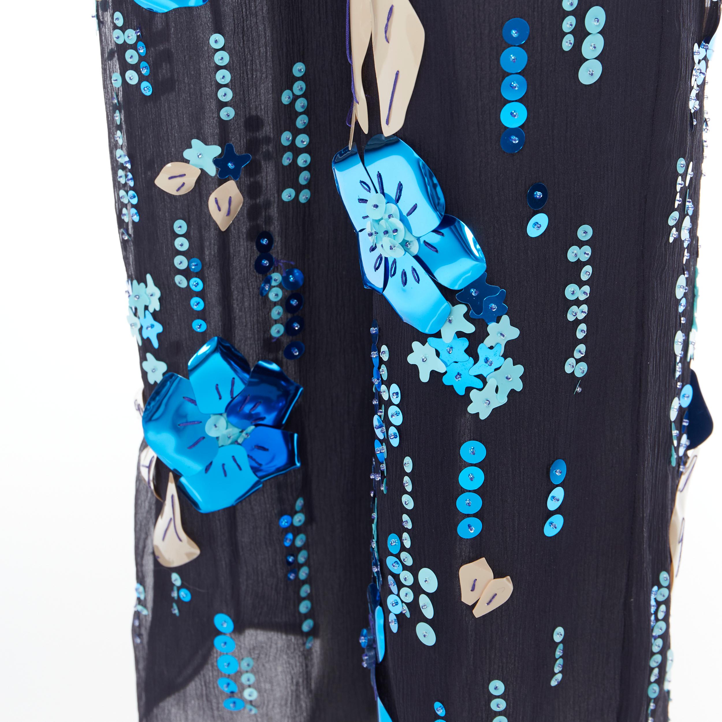 new PRADA 2019 navy chiffon metallic tulip flower sequins wide leg pants IT38 XS 
Reference: TGAS/B00400 
Brand: Prada 
Designer: Miuccia Prada 
Collection: Resort 2019 
Material: Silk 
Color: Navy 
Pattern: Floral 
Extra Detail: Crinkled chiffon.