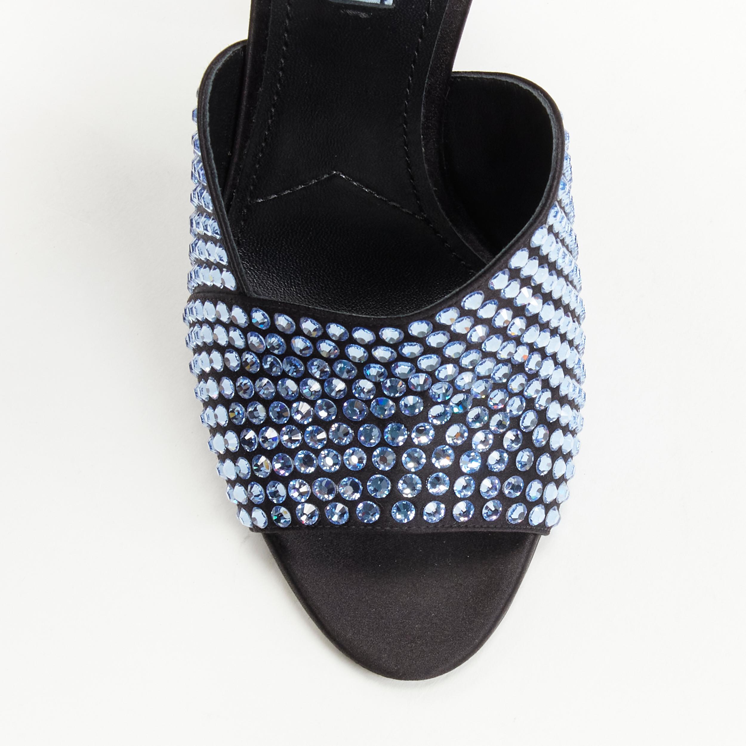 new PRADA 2019 Runway blue crystal diamond encrusted chunky heel EU35.5 In New Condition For Sale In Hong Kong, NT
