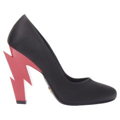 new Prada 2019 Runway red lightning bolt heel black satin pump EU37.5