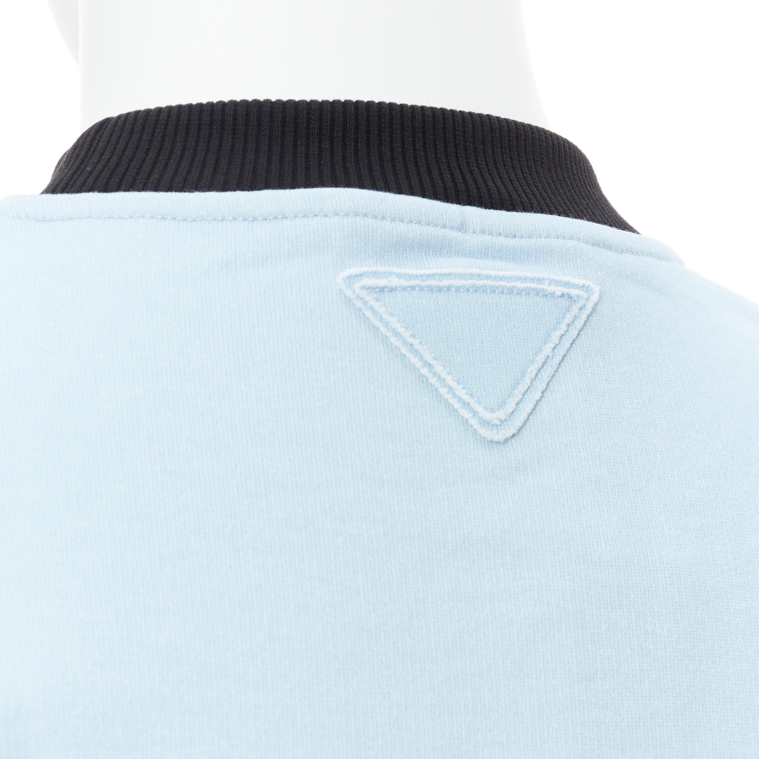 new PRADA 2020 Oval logo print colorblocked short sleeve pullover sweater M 
Reference: TGAS/B00483 
Brand: Prada 
Designer: Miuccia Prada 
Collection: 2020 
Material: Cotton 
Color: Multicolour 
Pattern: Abstract 
Extra Detail: Prada logo pop