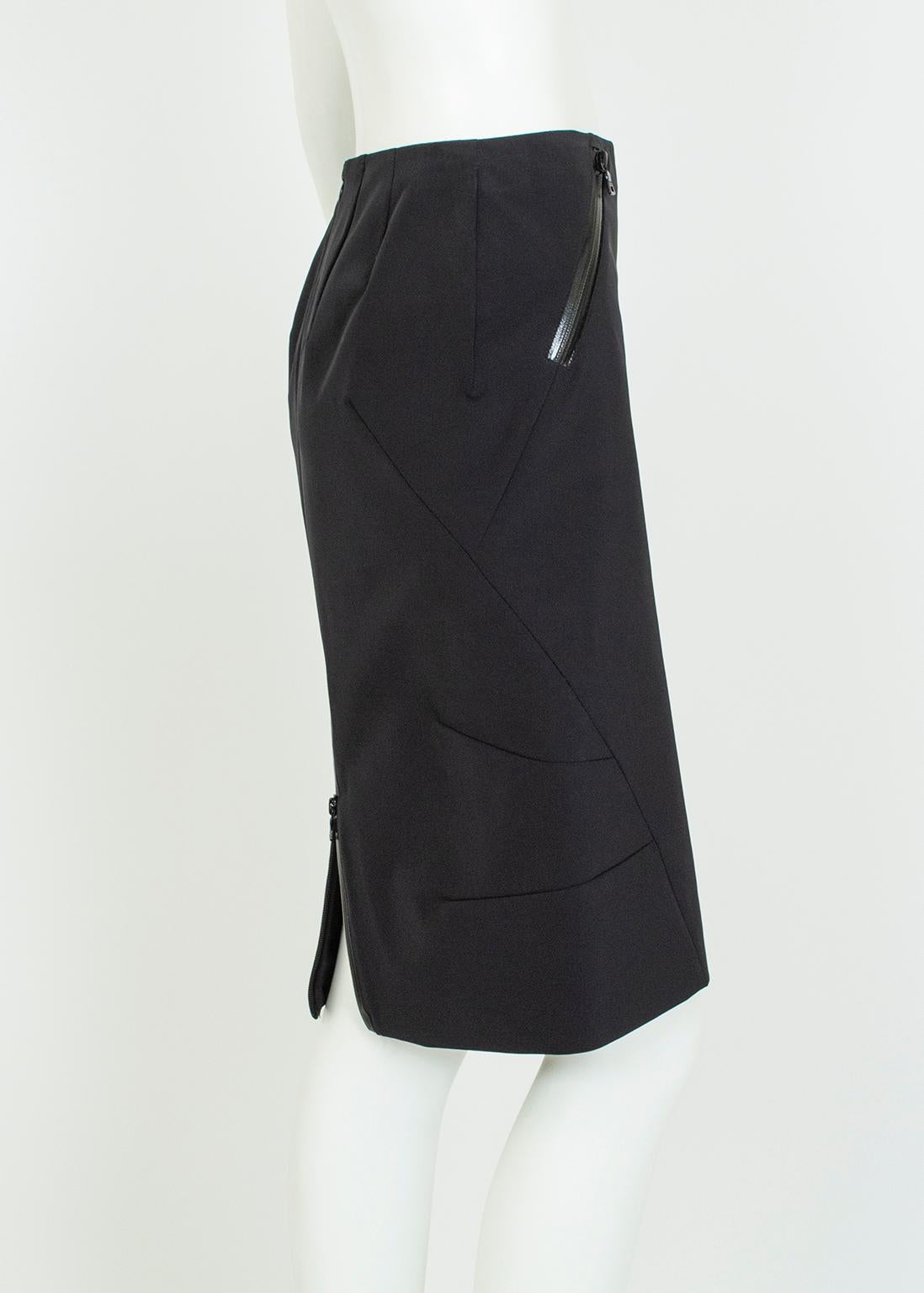 Noir New Prada Black Corset-Seam Pencil Skirt with Vinyl Zippers and Vent - S, 2001 en vente