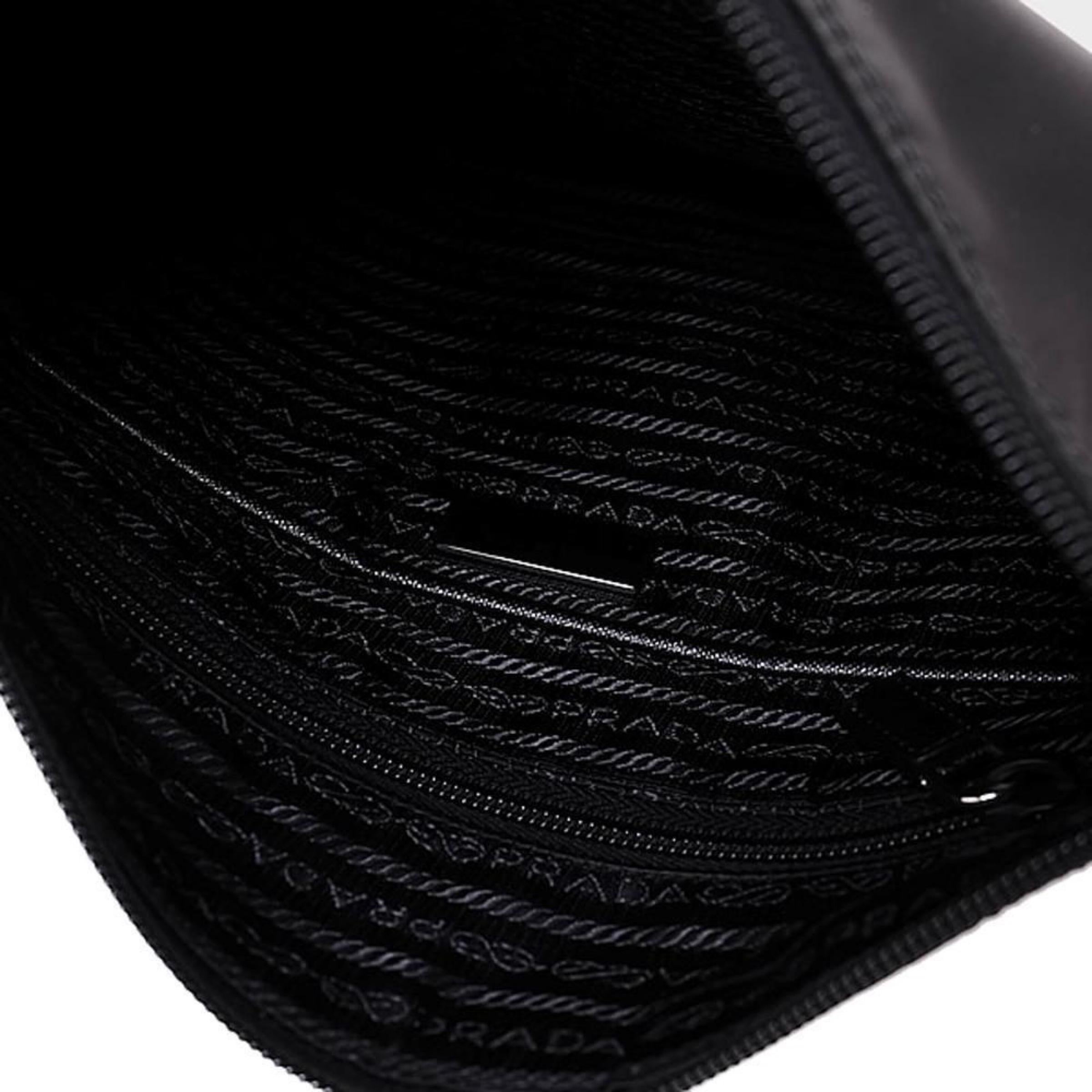 NEU Prada Schwarz Tessuto Messenger Crossbody Tasche aus Nylon 3