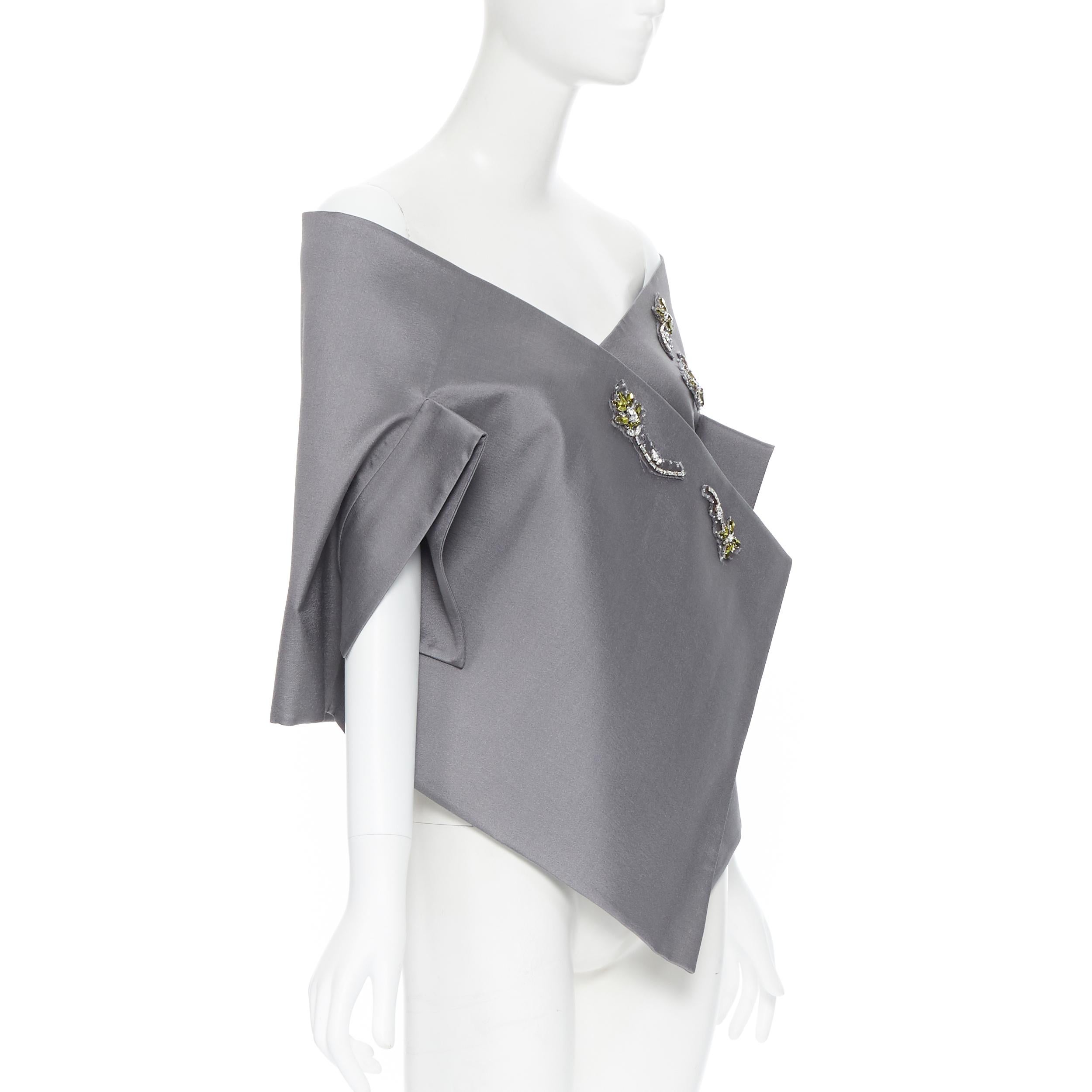 nuevo PRADA gris lana verde cristal flor kimono off hombro chal capa en Nuevo Estado en Hong Kong, NT
