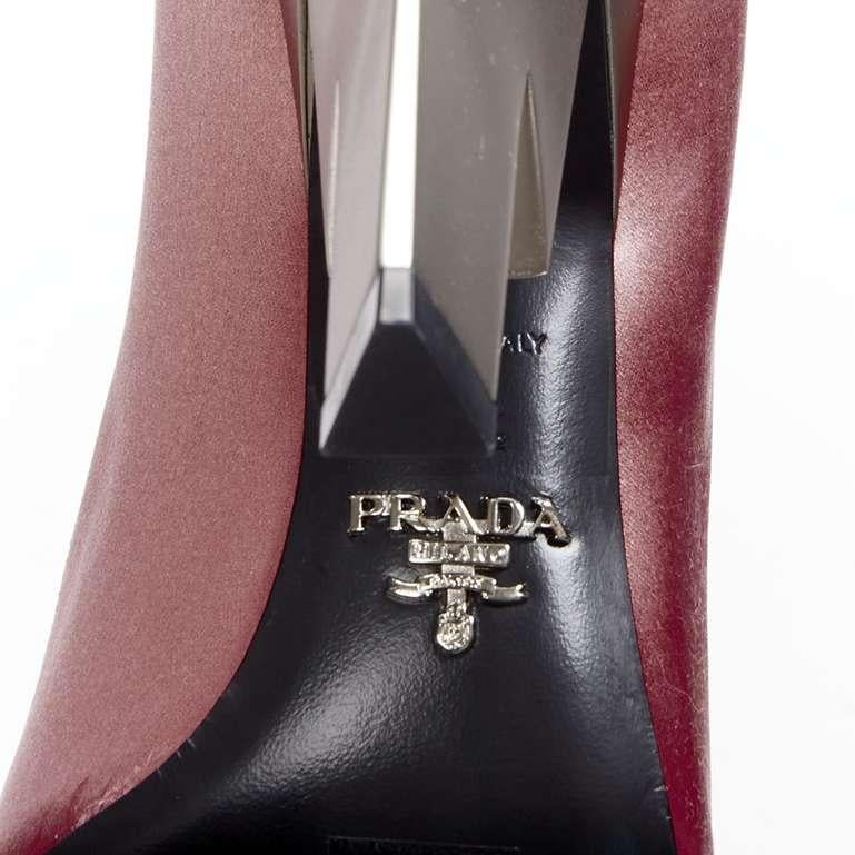 new PRADA Lightning Bolt pink silk satin silver metal heel pump EU38 For Sale 1