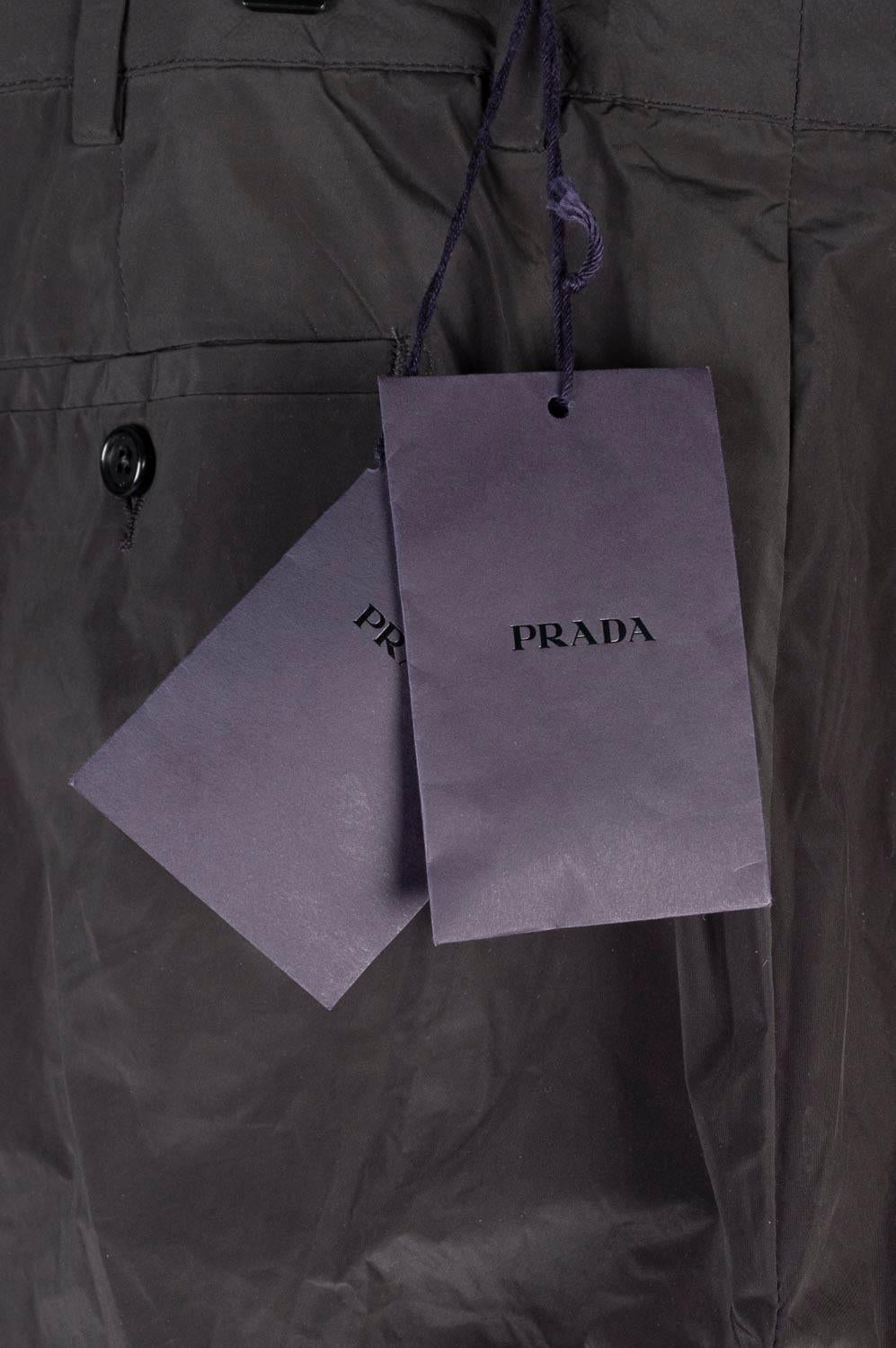 New Prada Uomo Pantaloni Casual Tech Nylon Uomo Pantaloni Casual Taglia ITA52 (Large), S645 in vendita 1
