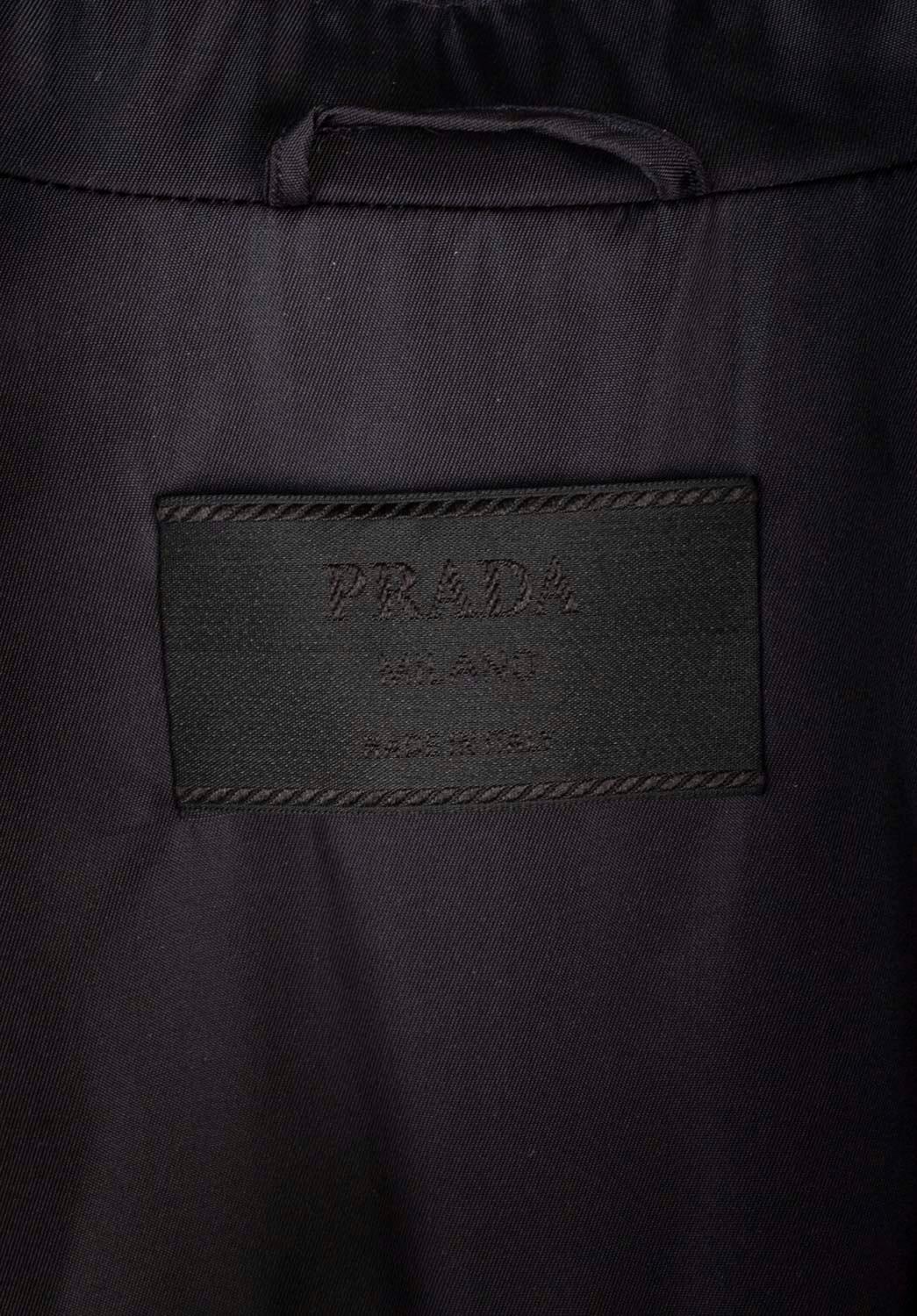 New Prada Men Classic Raincoat Nylon Long Jacket Size XL, S569 For Sale 2